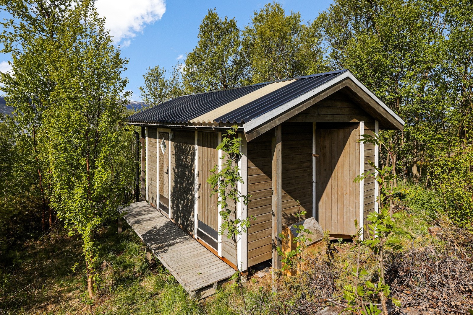 Anneks med bod og oppholdsrom Galleribilde