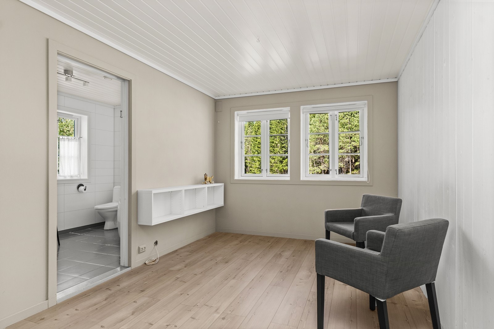 Soverom med direkte adkomst til badet. Galleribilde