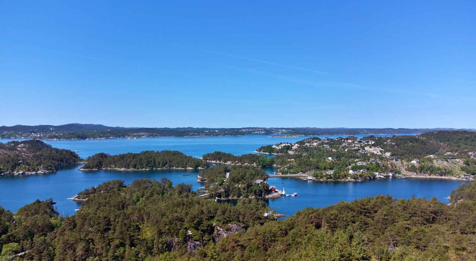 Panoramautsikt med sør- og vestvendte tomter Galleribilde