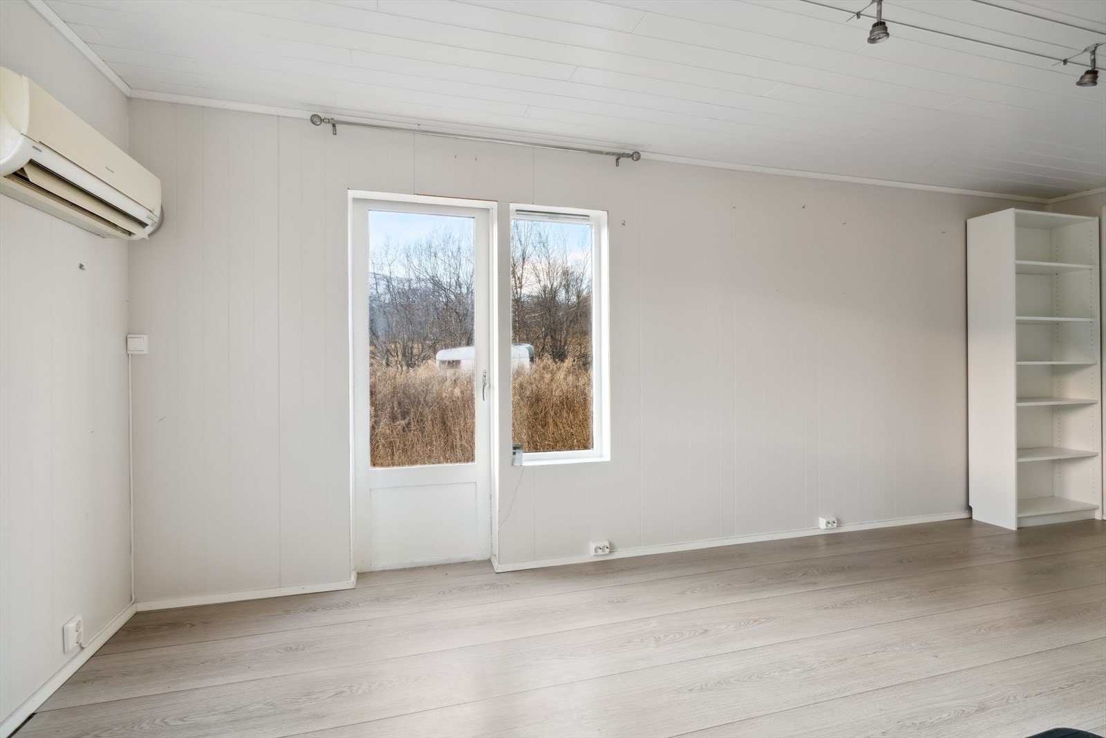 Det er i tillegg montert varmepumpe som gir et godt inneklima. Galleribilde