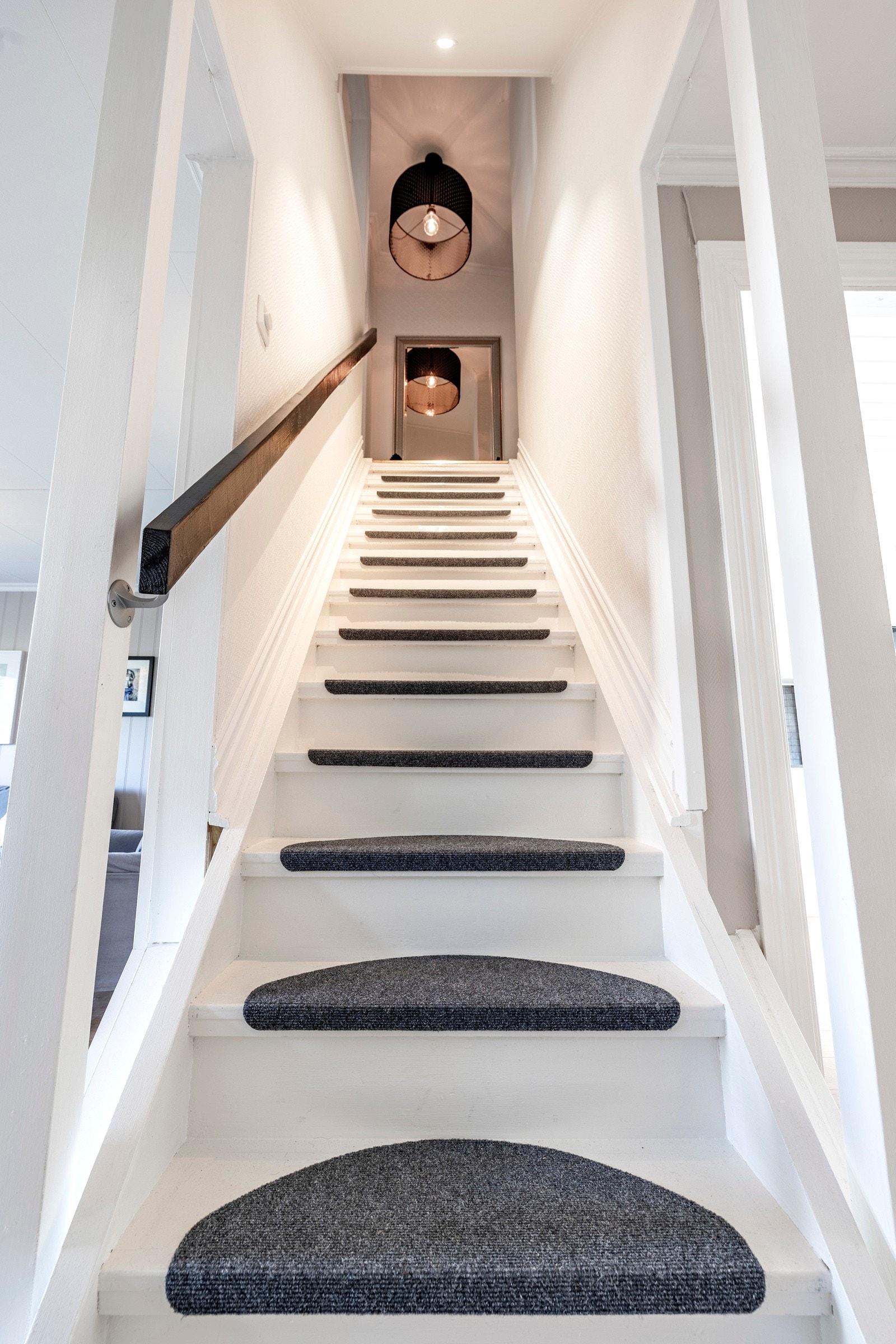 Trappen opp til andre etasje. Galleribilde