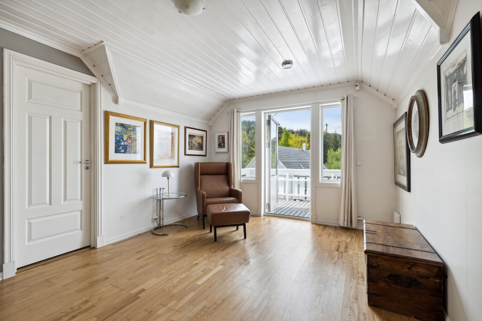 Utgang til balkong Galleribilde