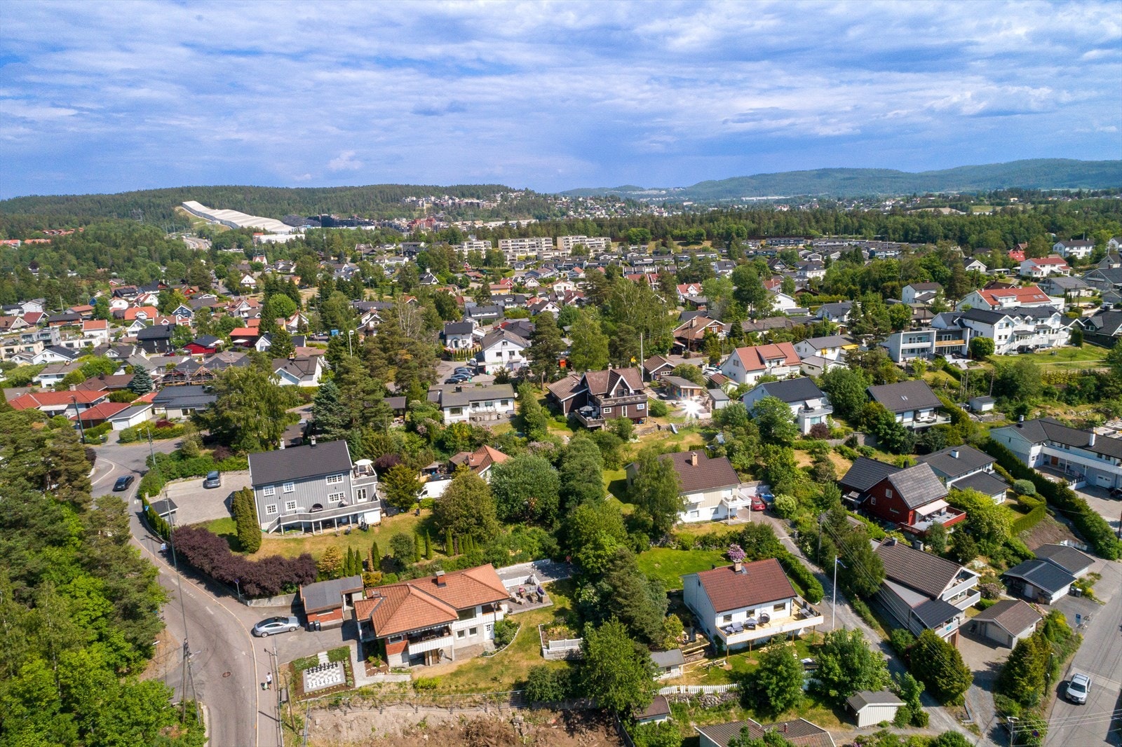 Her bor man i et etablert og barnevennlig boligområde. Galleribilde