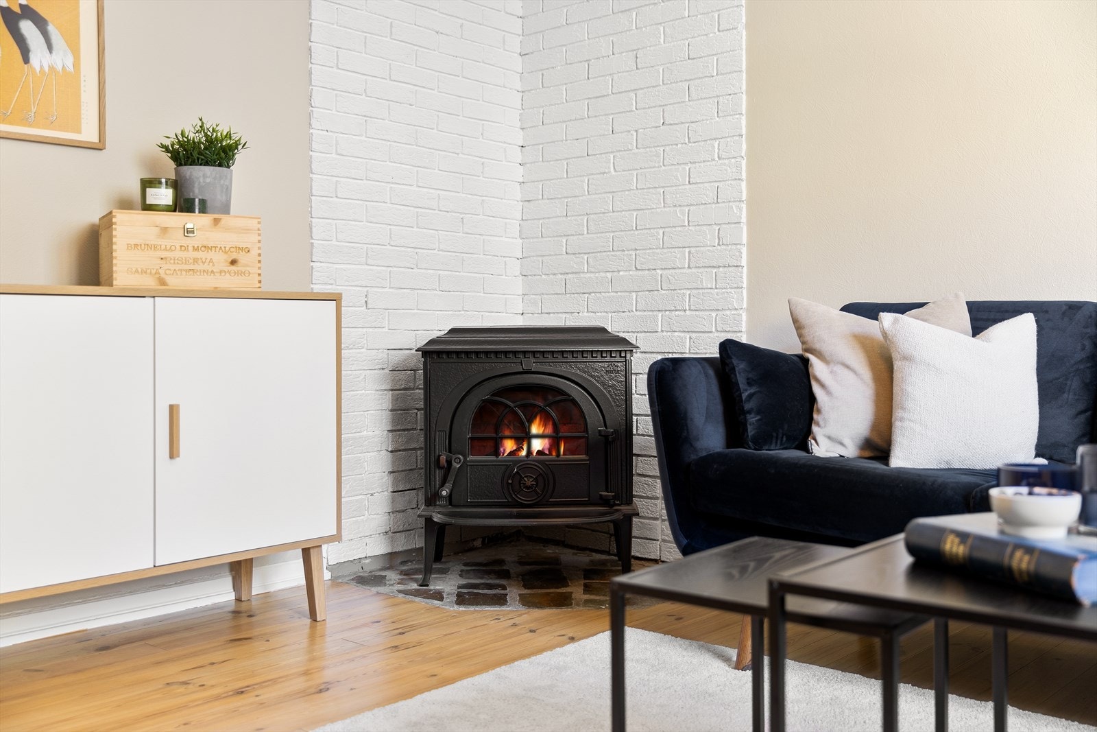 Du vil garantert sette pris på vedovnen, både som varmekilde og for ren hygge. Galleribilde