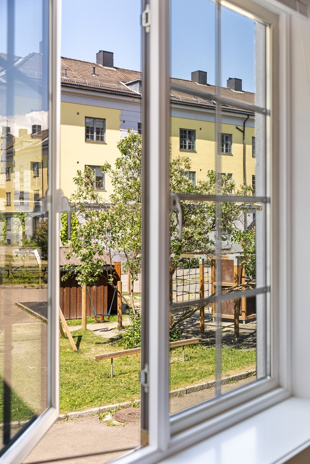 Herfra er det hyggelig utsikt mot de flotte fellesarealene. Galleribilde