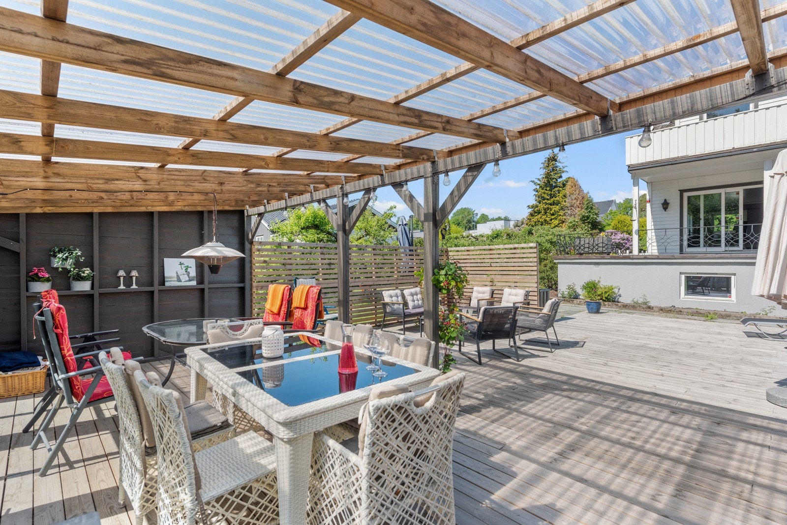 Møbleringsmulighetene er mange og boltreplassen stor. Galleribilde