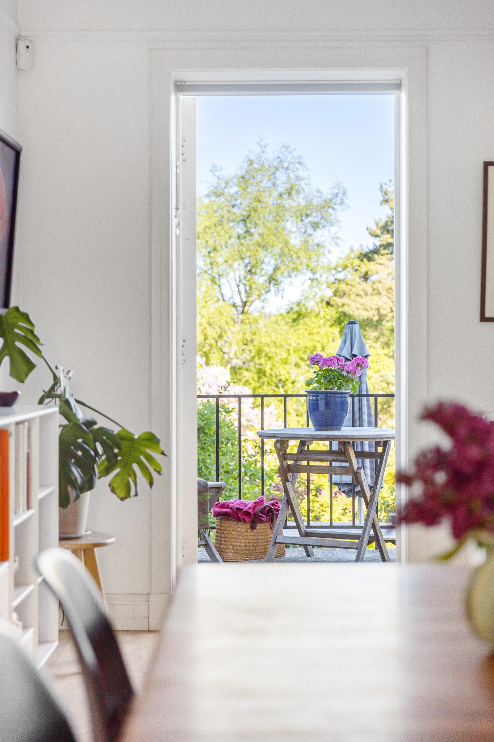 Detaljer | Utgang til hagen fra stuen. Galleribilde