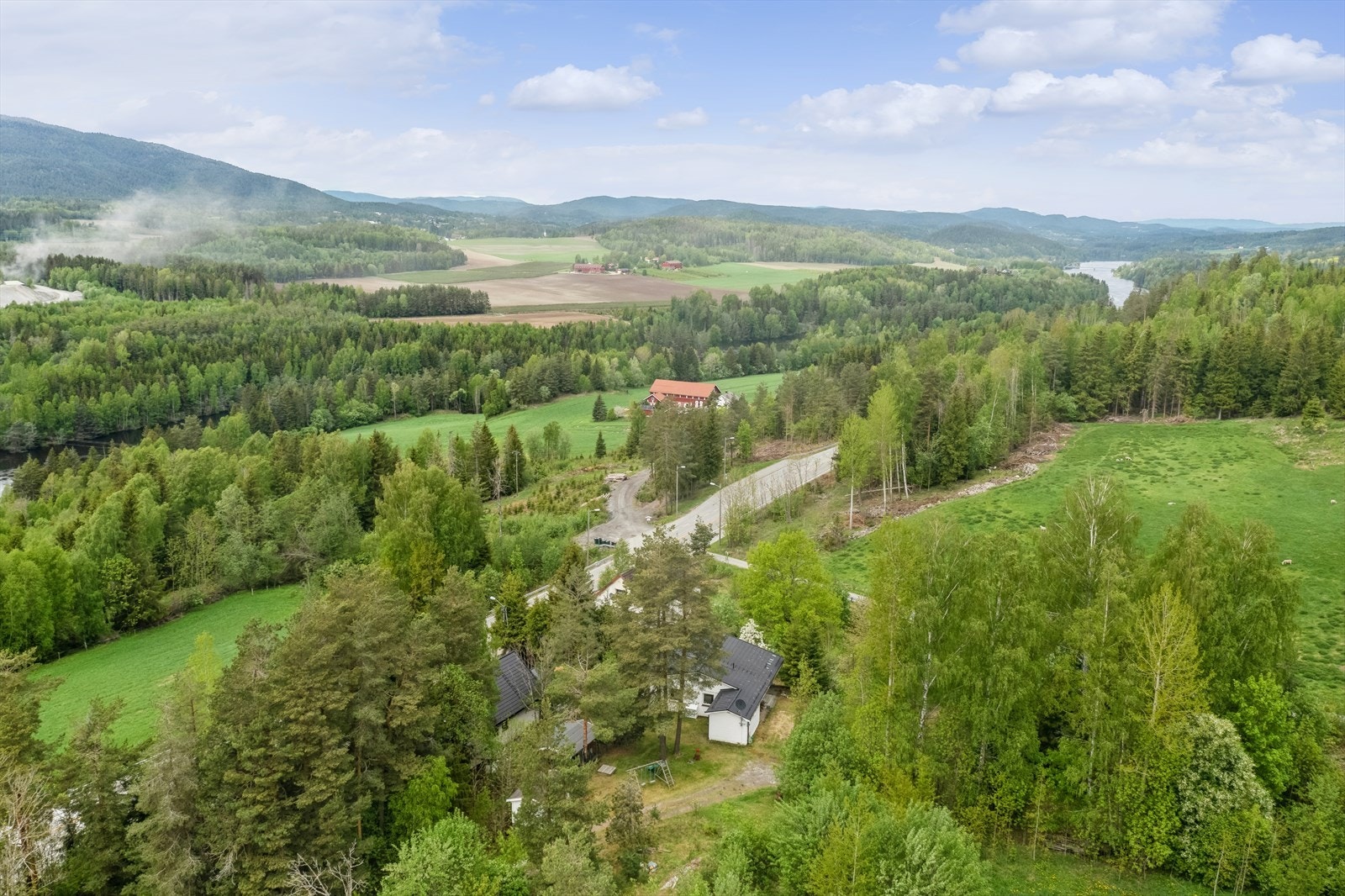 DNB Eiendom/v Ann Kristin Salvesen presenterer Ringeriksveien 440! Galleribilde