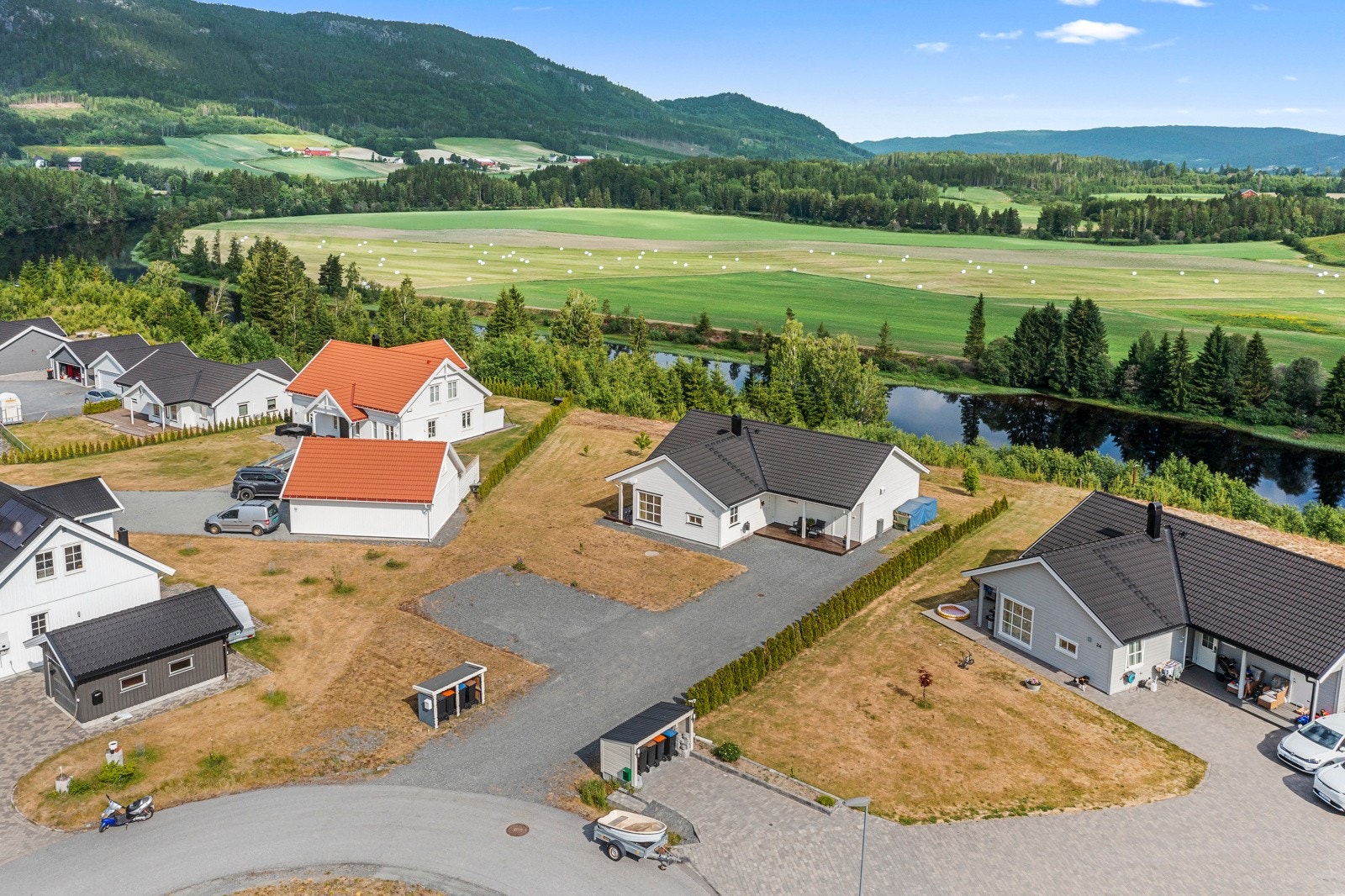 Velkommen til Efteløtmoen 22 v/Erlend Løvold. Galleribilde