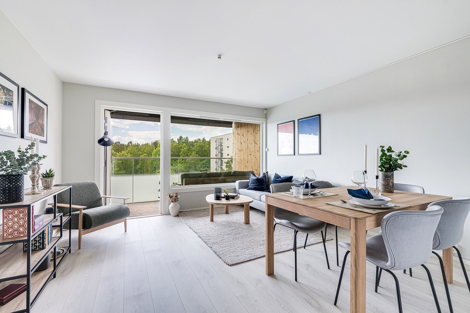 Nydelig bolig med svært god, innflyttingsklar standard Galleribilde