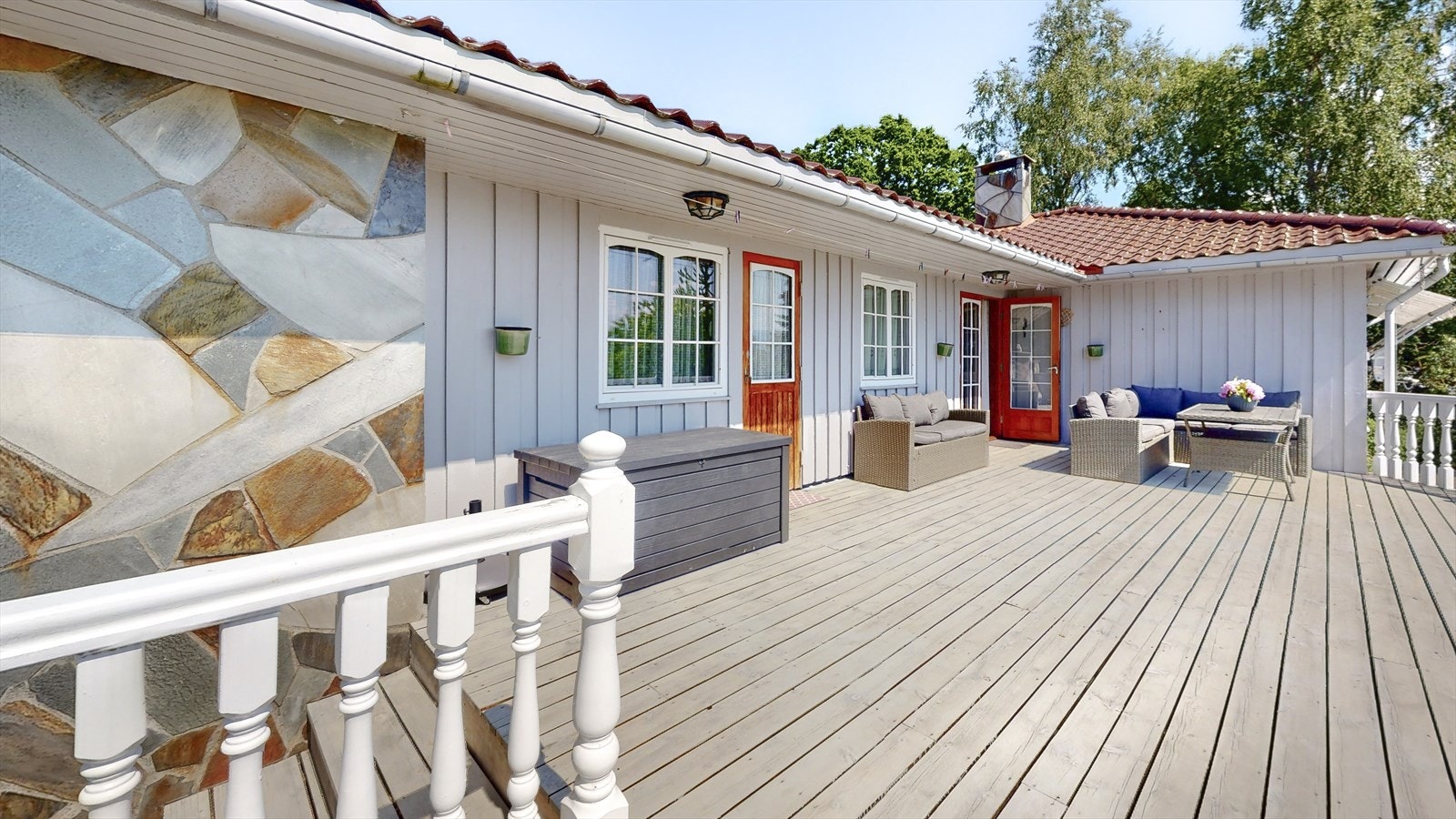 Terrasse / Terrace Galleribilde