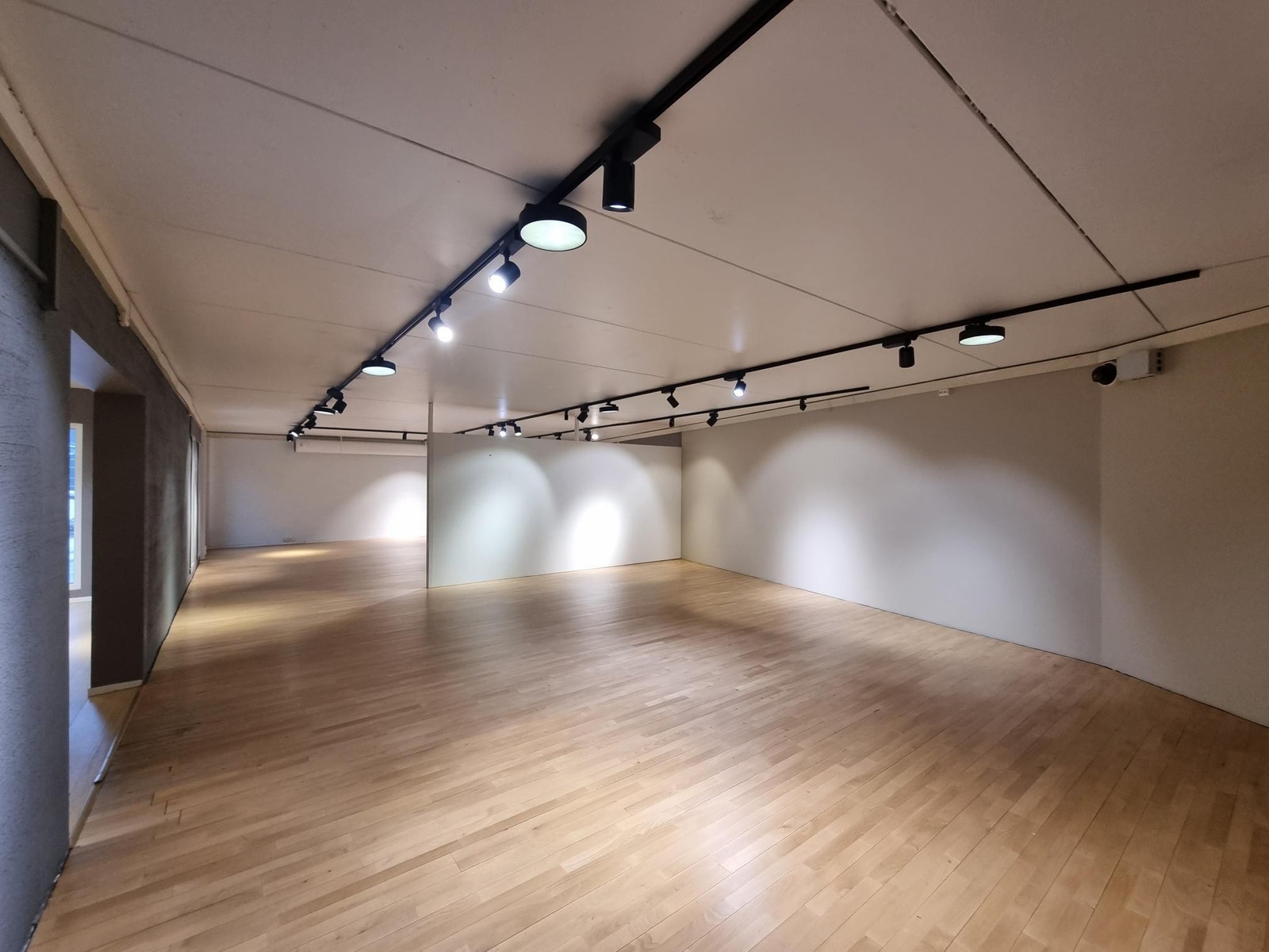 Lokale 4 på ca 190 kvm i 2.etg. Galleribilde