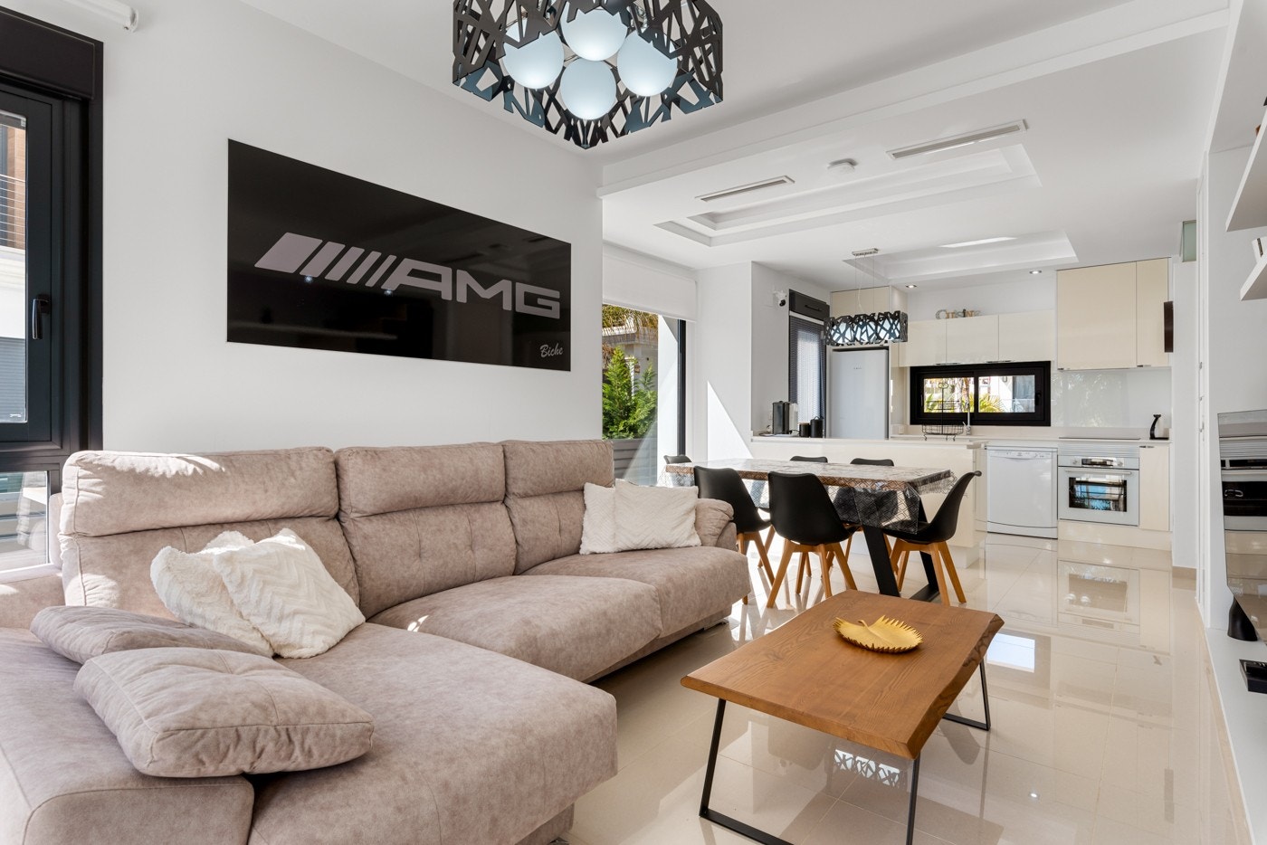 Spaniamegler1 har tilgang til stort sett alle eiendommer i Spania Galleribilde