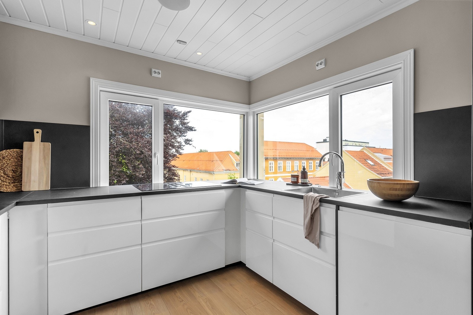 Lekkert kjøkken Galleribilde