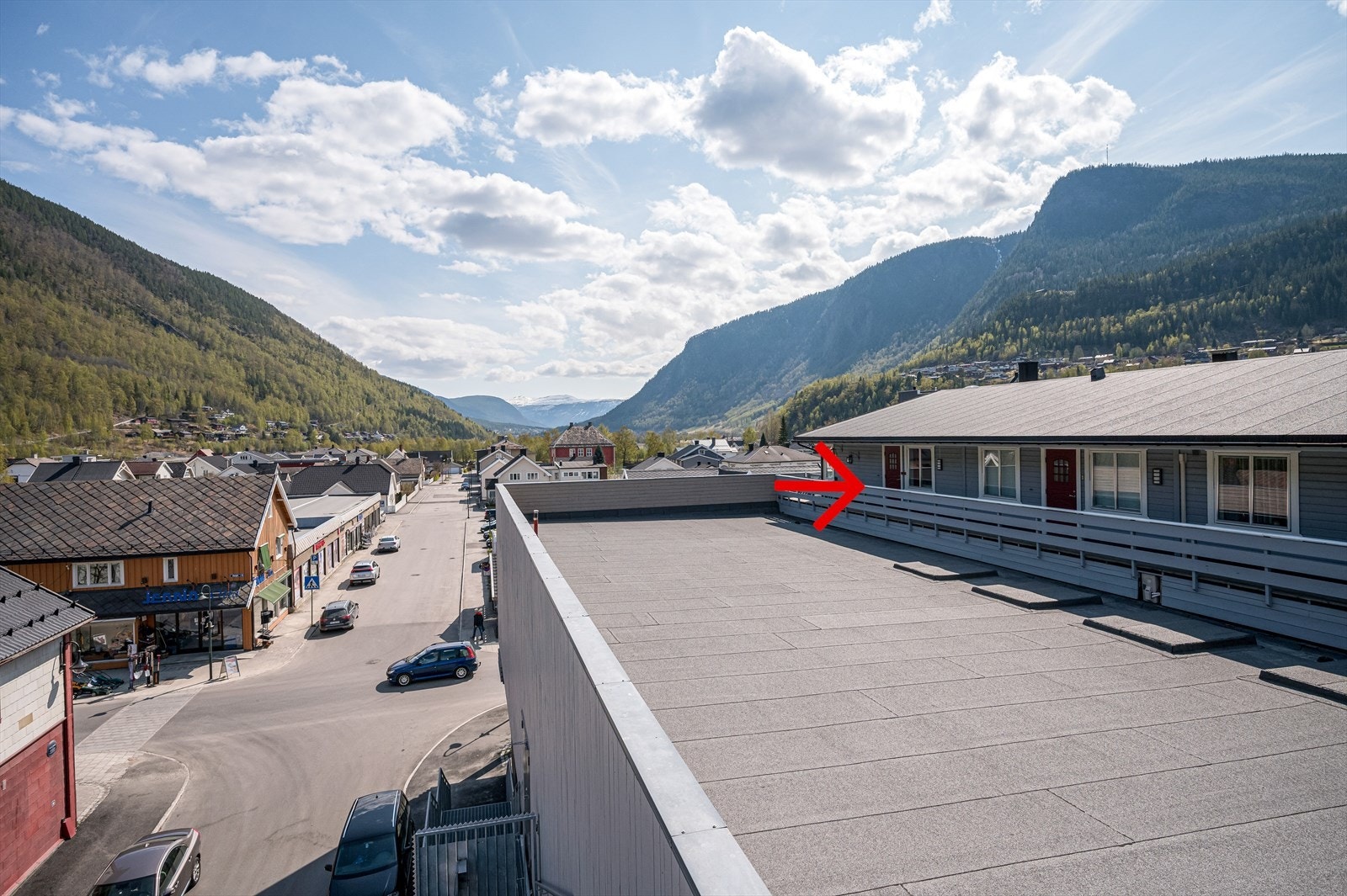 Leiligheten har en fin endebeliggenhet i sameiet. Galleribilde