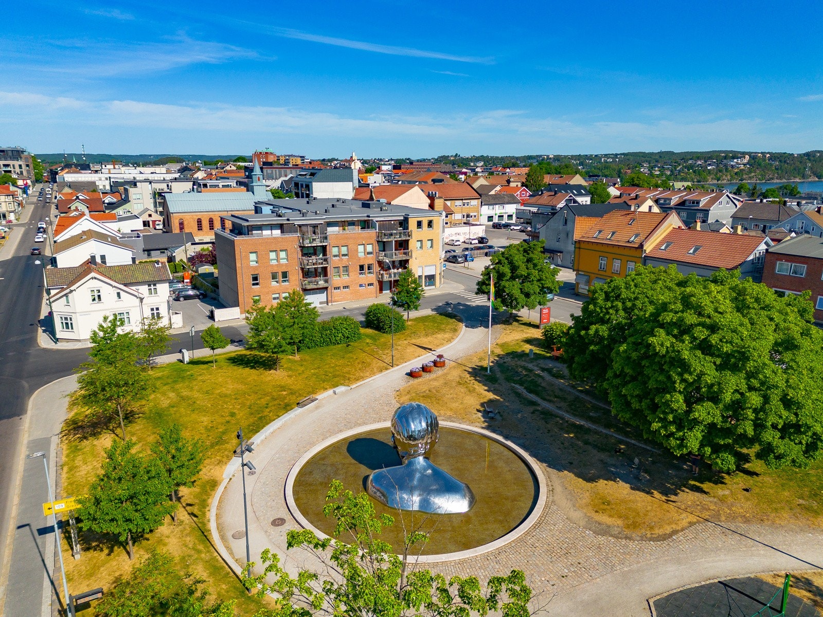 St. Maries plass m/Genesis Galleribilde