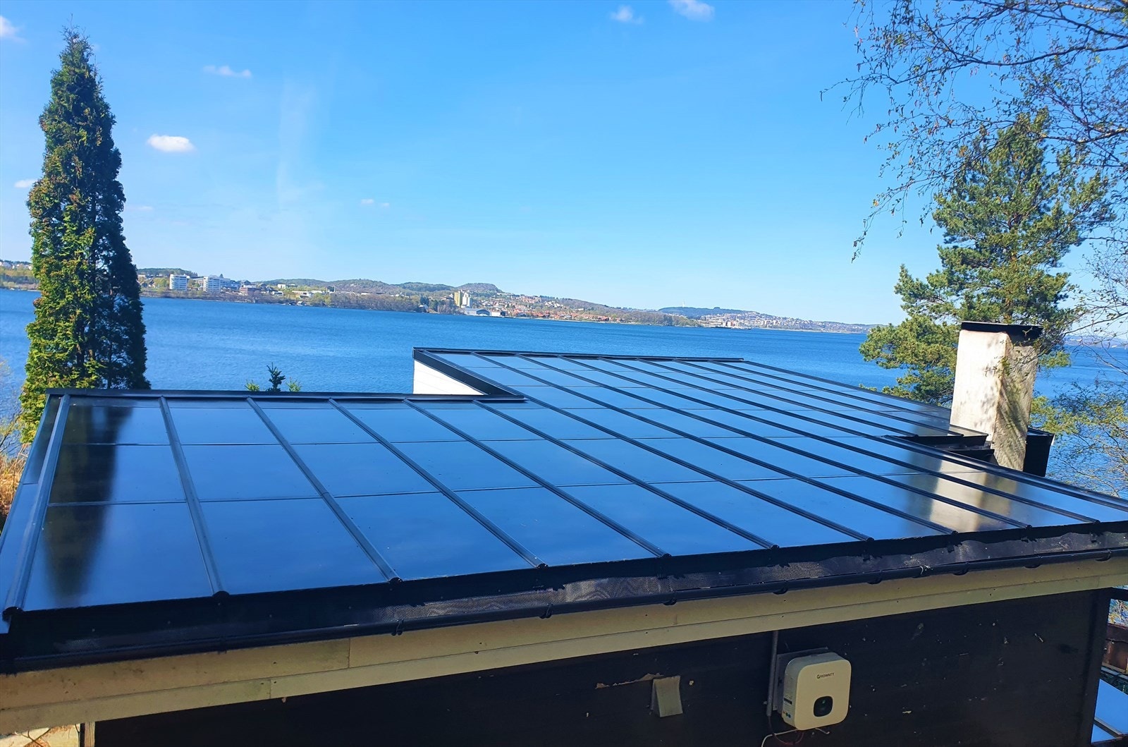 Nytt tak med solceller og plusskundeavtale fra 2022 Galleribilde