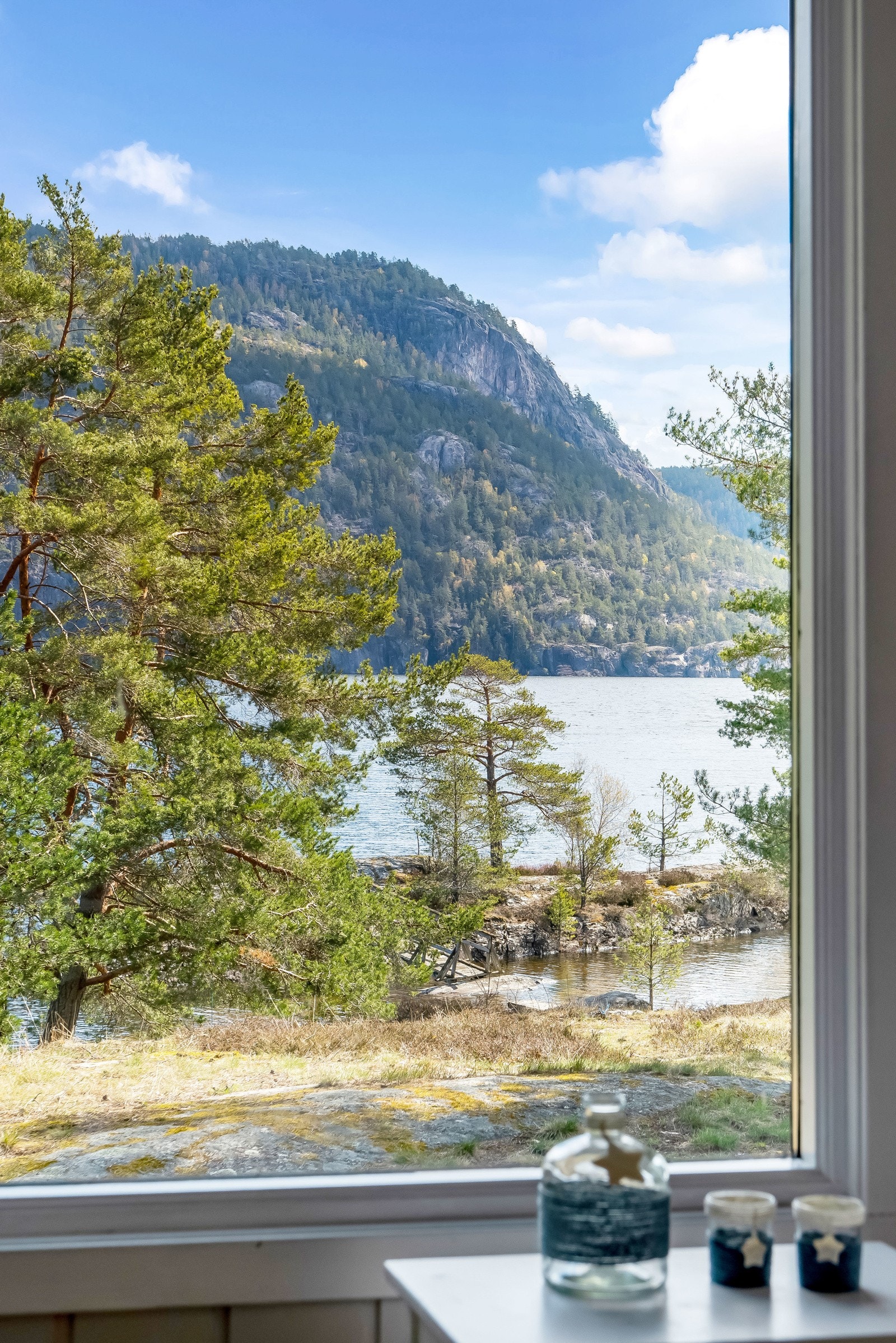 Sjekk den utsikten fra stua Galleribilde