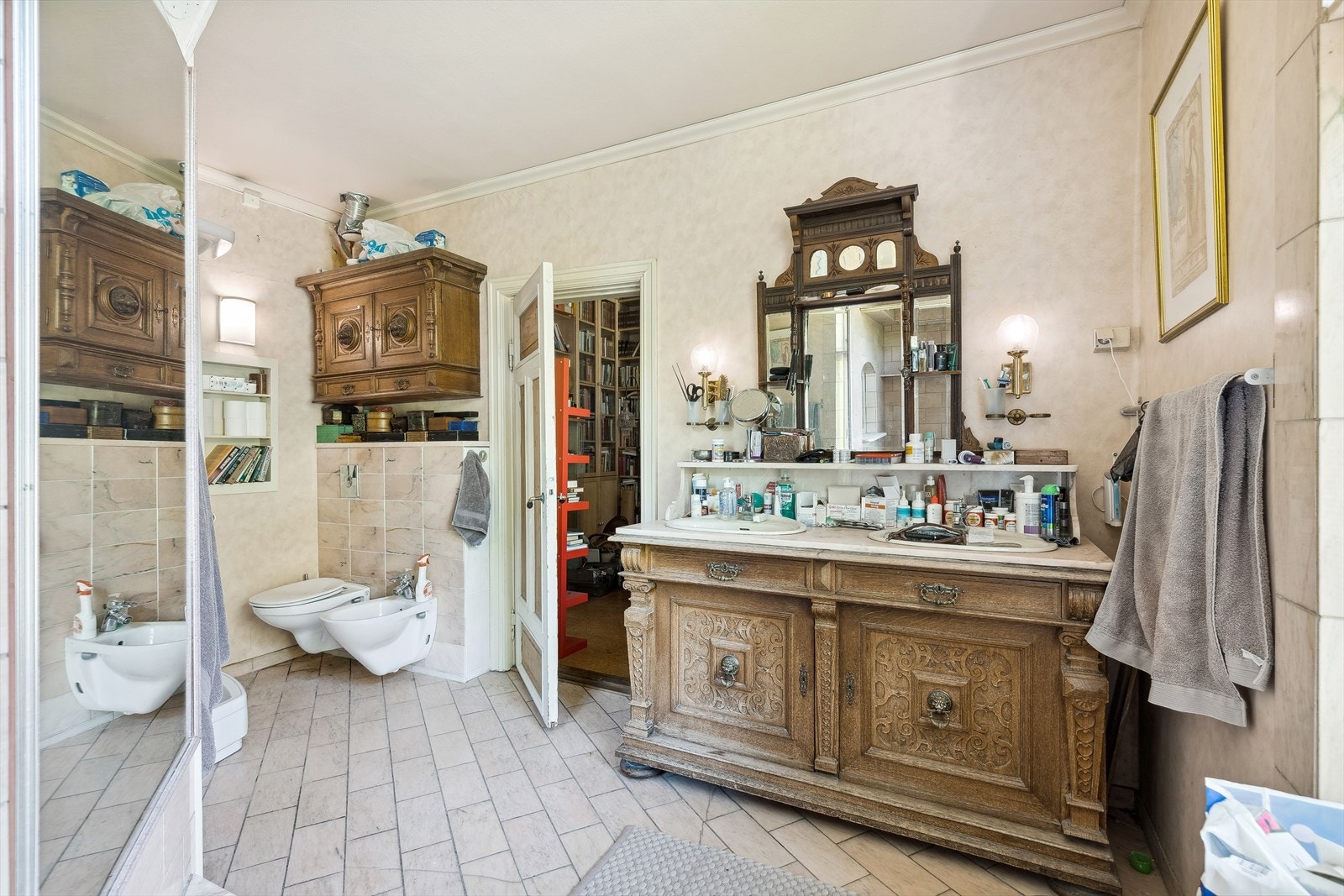 Baderom/vaskerom Galleribilde