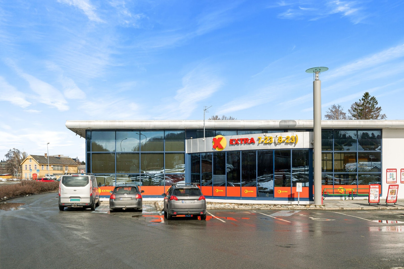 Coop Extra Nidarvoll. Galleribilde