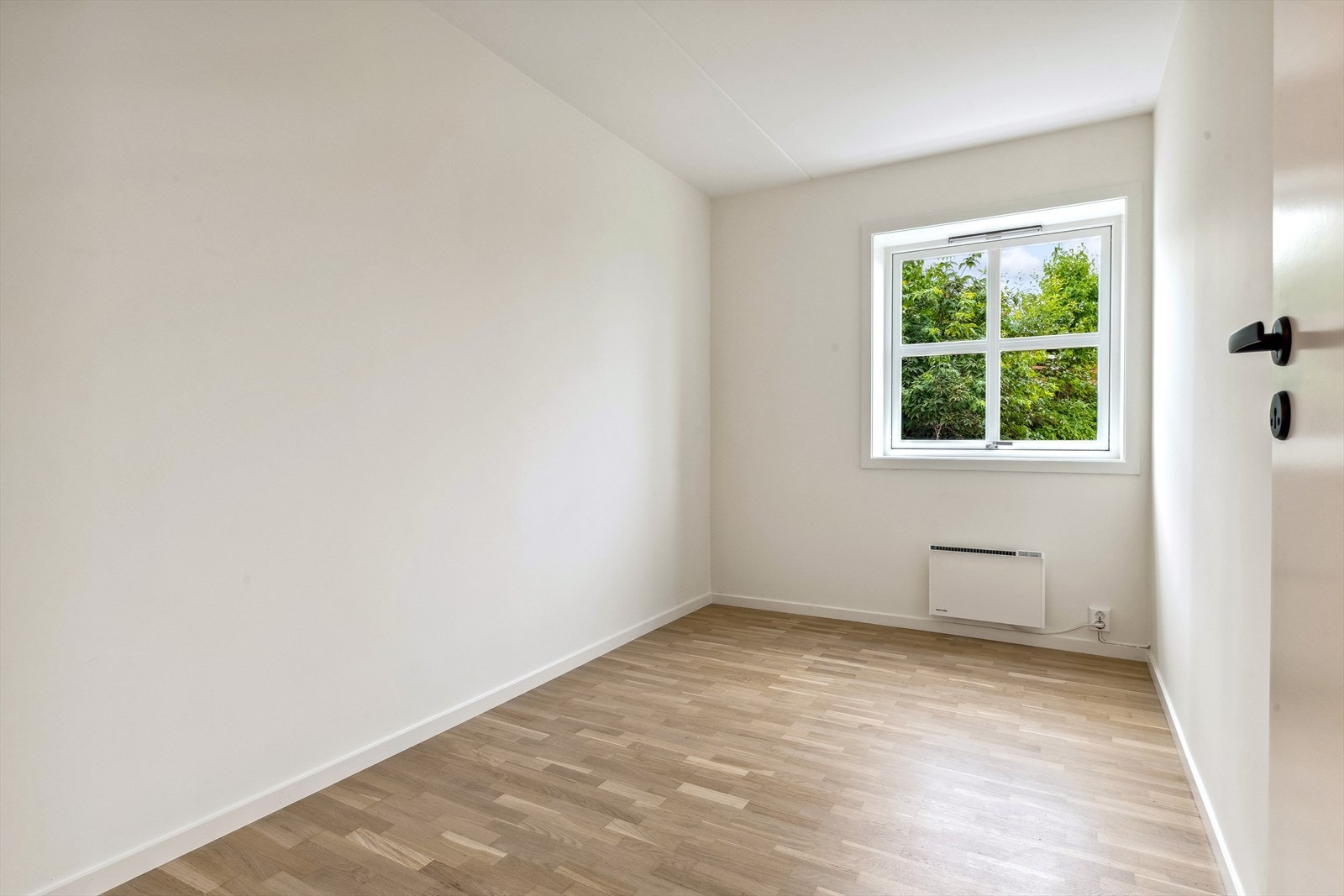 Soverom nr.2. Galleribilde