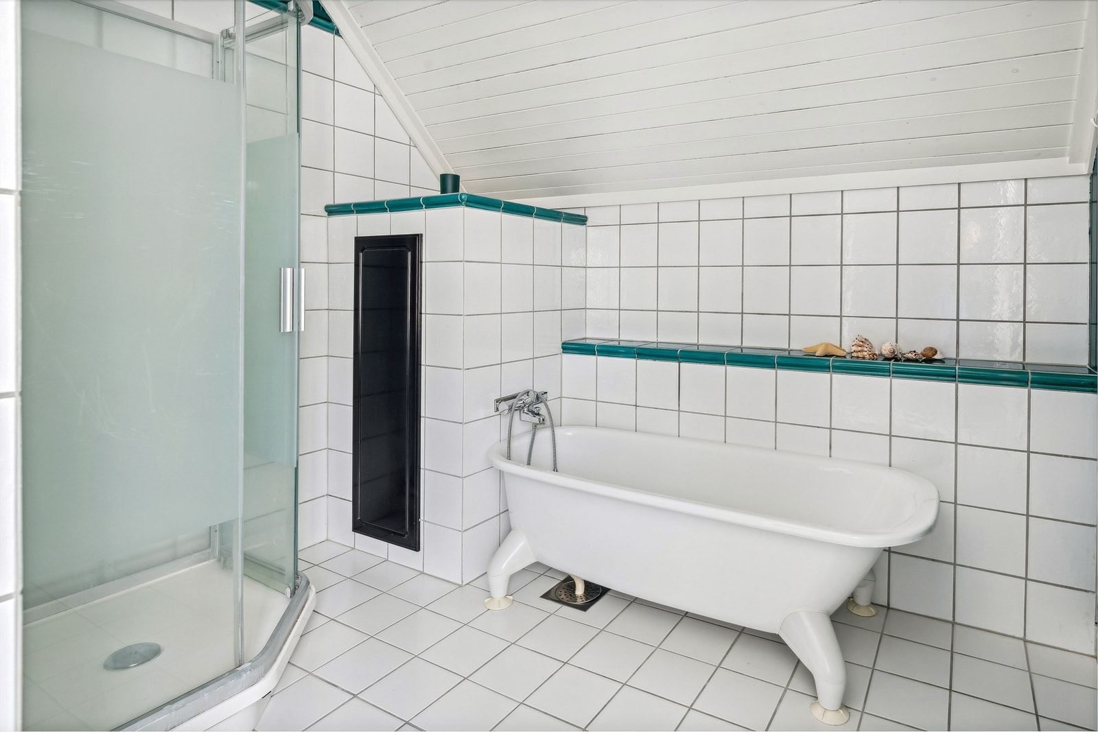 Badekar og dusjkabinett. Galleribilde