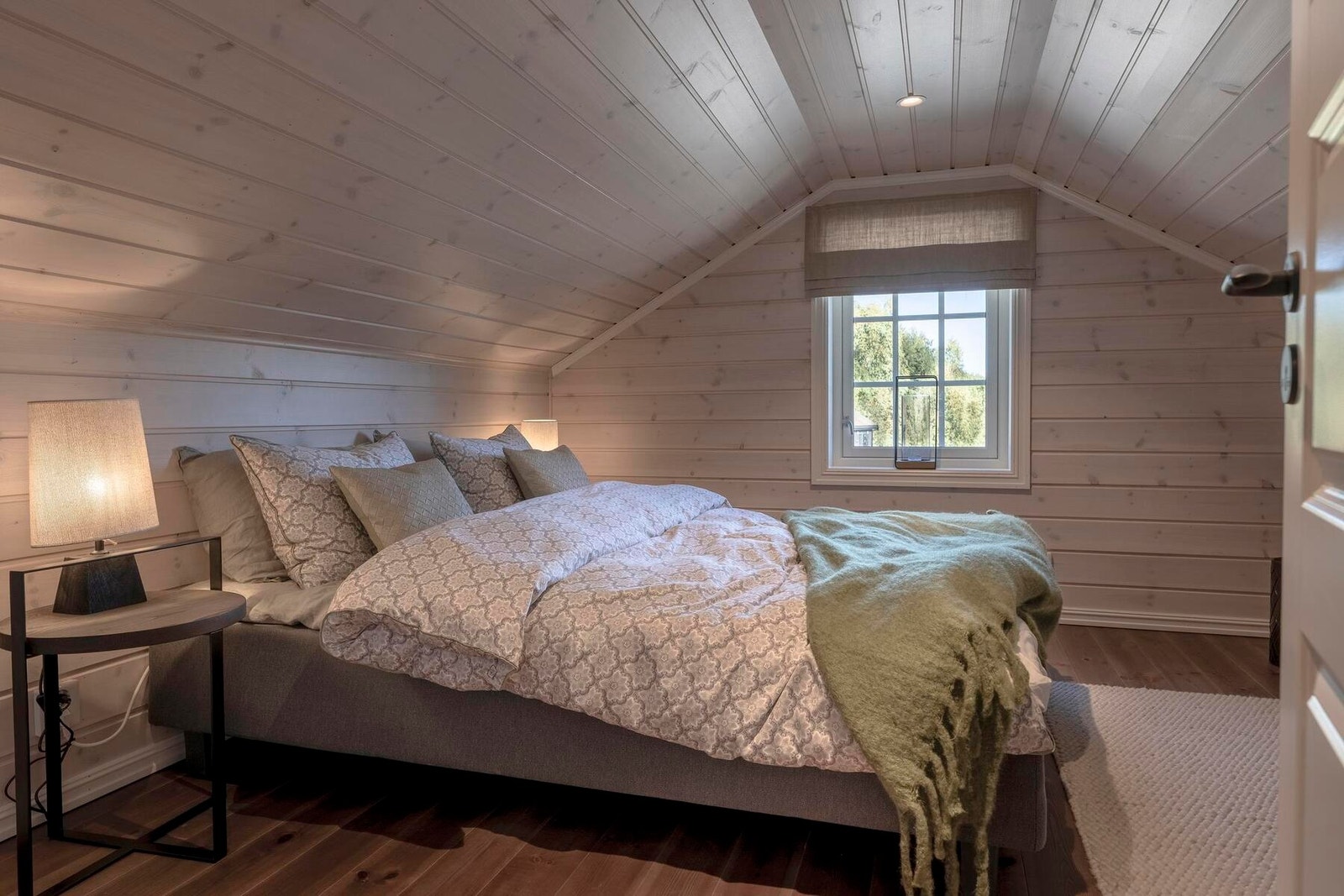 Foto fra visningshytte, modell Rondablikk 100, på Hellerudsletta Galleribilde