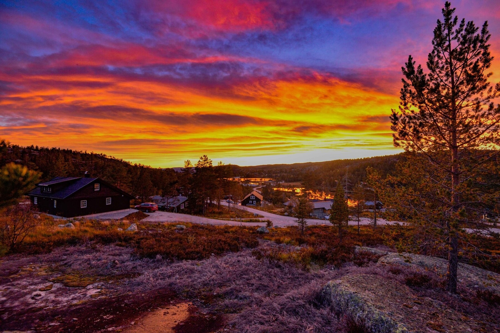 Nydelig solnedgang mot vest Galleribilde