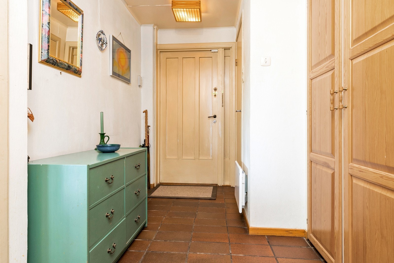 Entreen - velkommen inn... Galleribilde