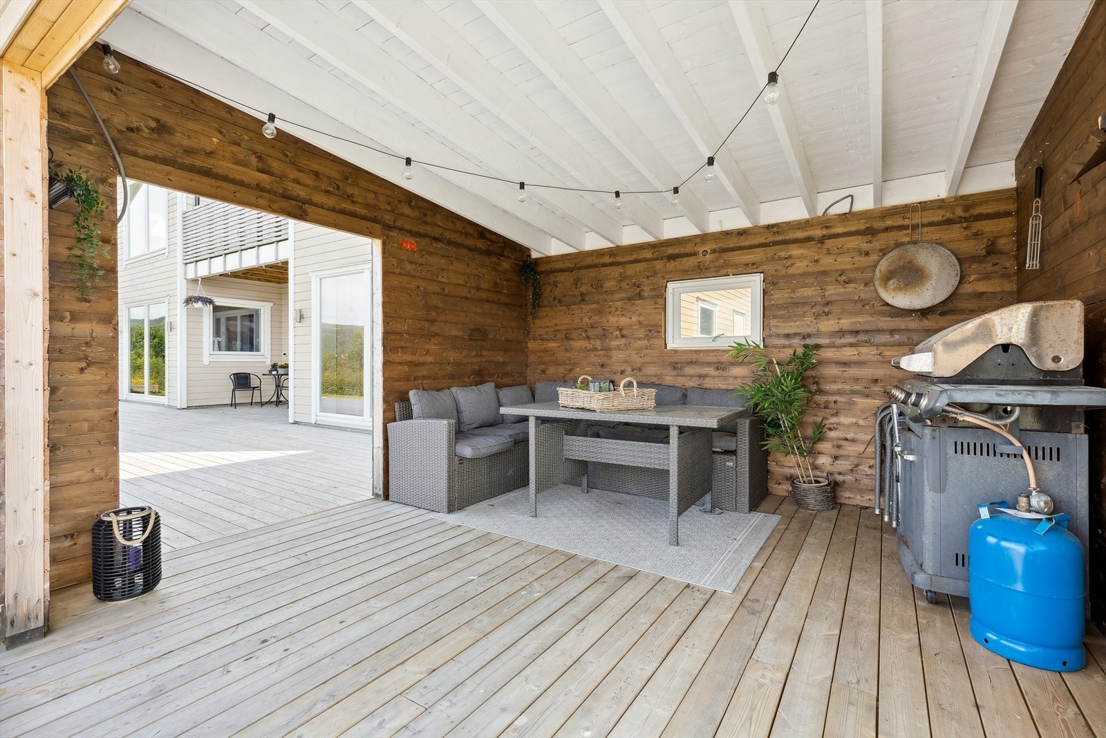 Det er etablert en koselig hagestue på ca. 13 m². Galleribilde
