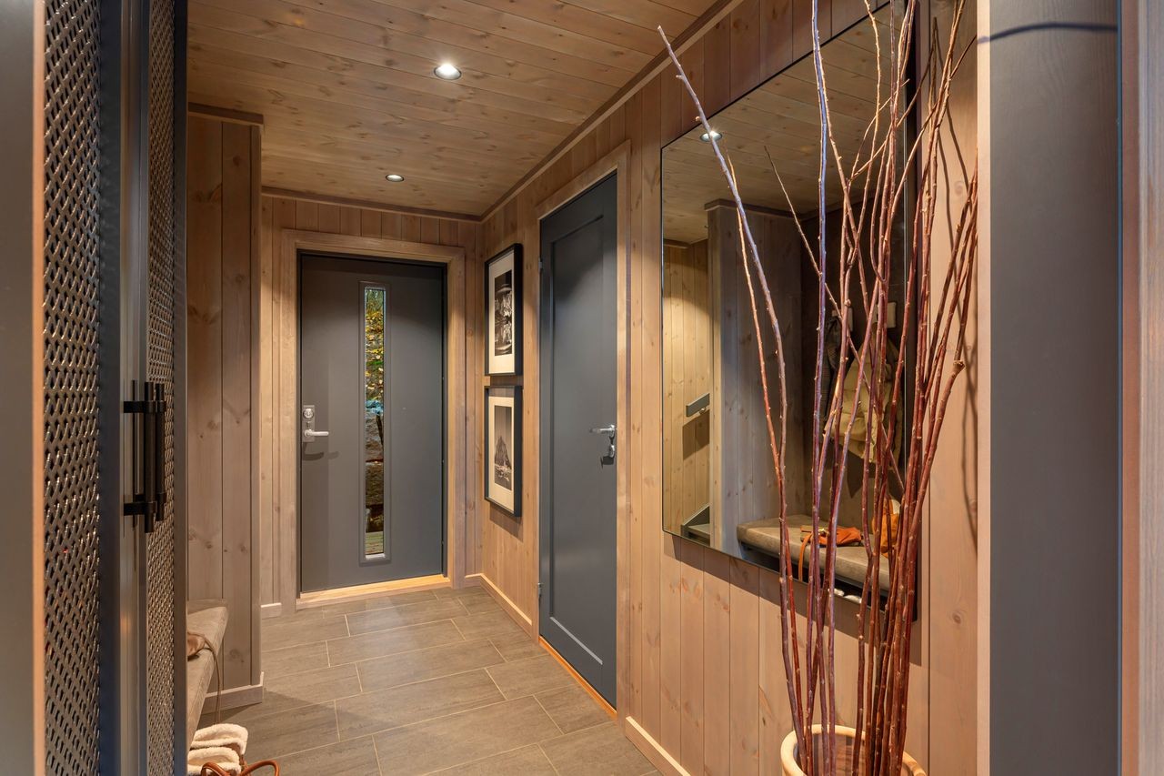 Vår visningshytte av Solheim B på Norsk hyttesenter Galleribilde