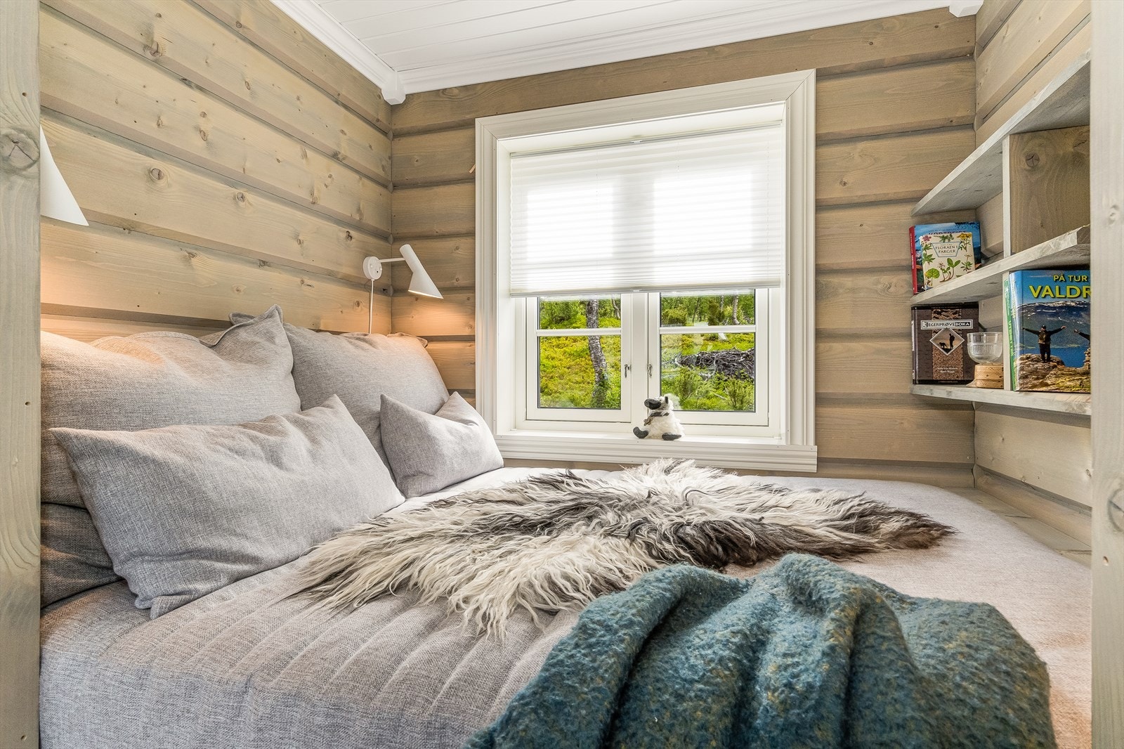 Sovealkove i stuen. Galleribilde