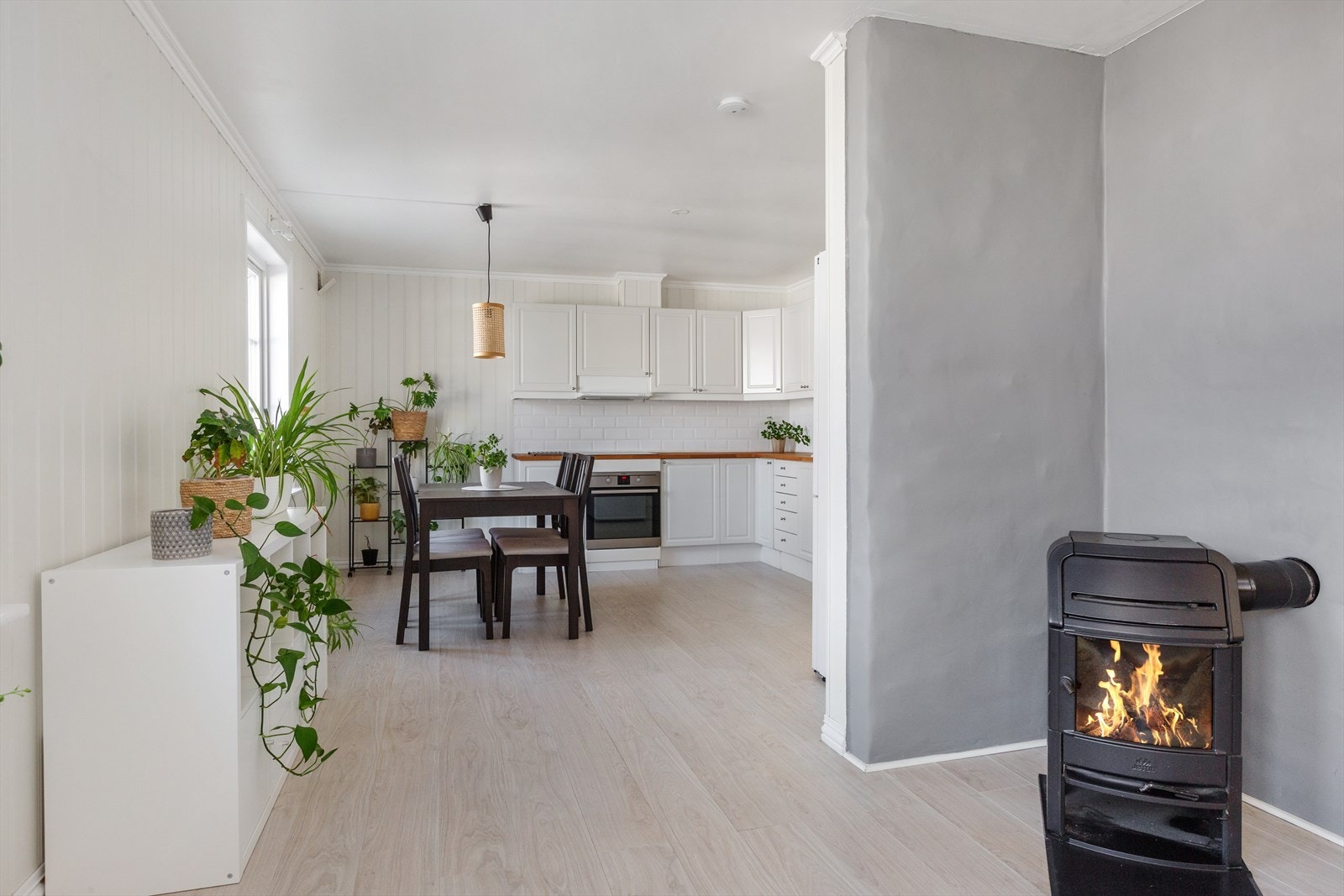 Vedovn er godt å ha når kjølige høst- og vinterkvelder melder sin ankomst Galleribilde