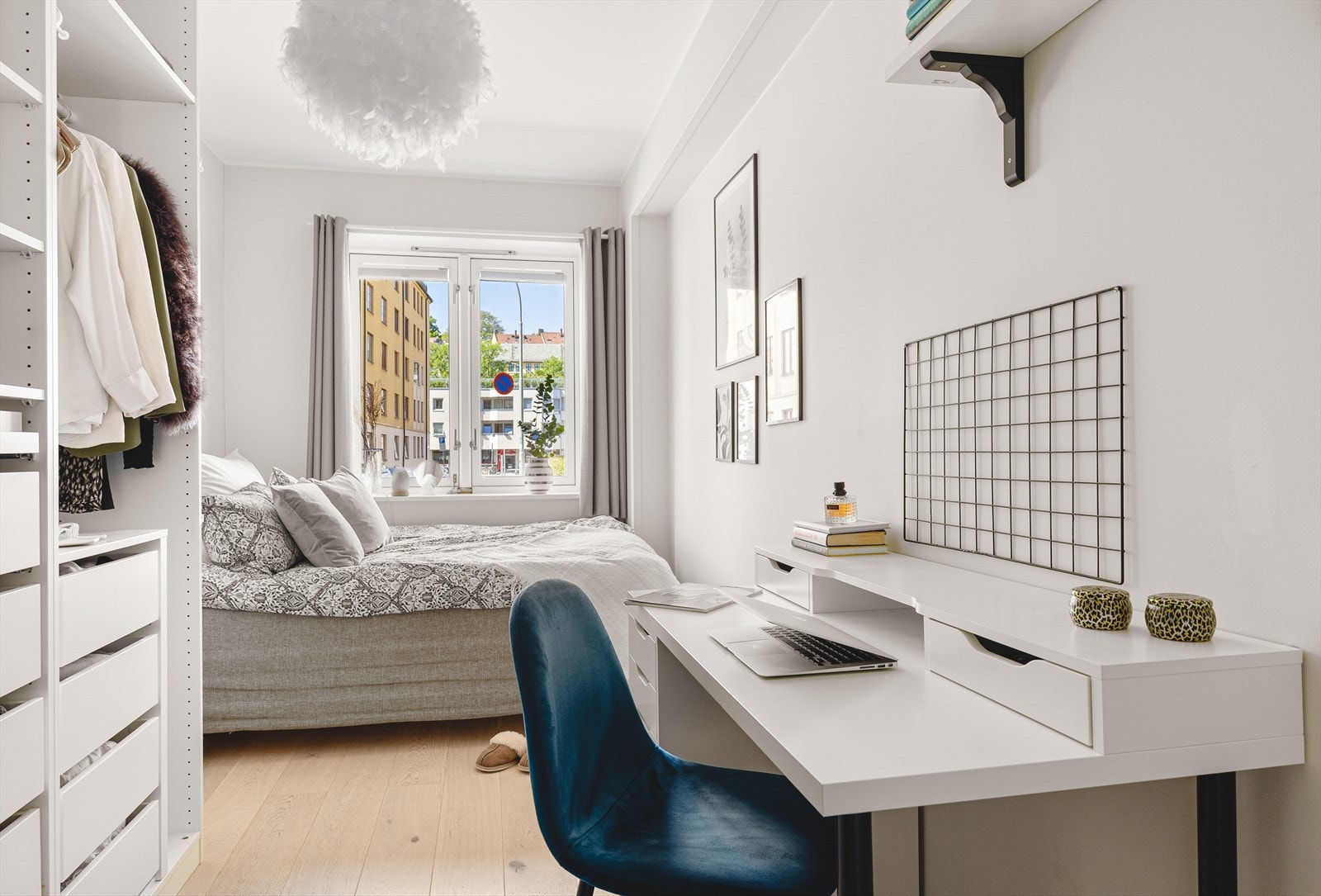 Soverom 2 passer fint som barnerom, gjesterom eller kontor Galleribilde