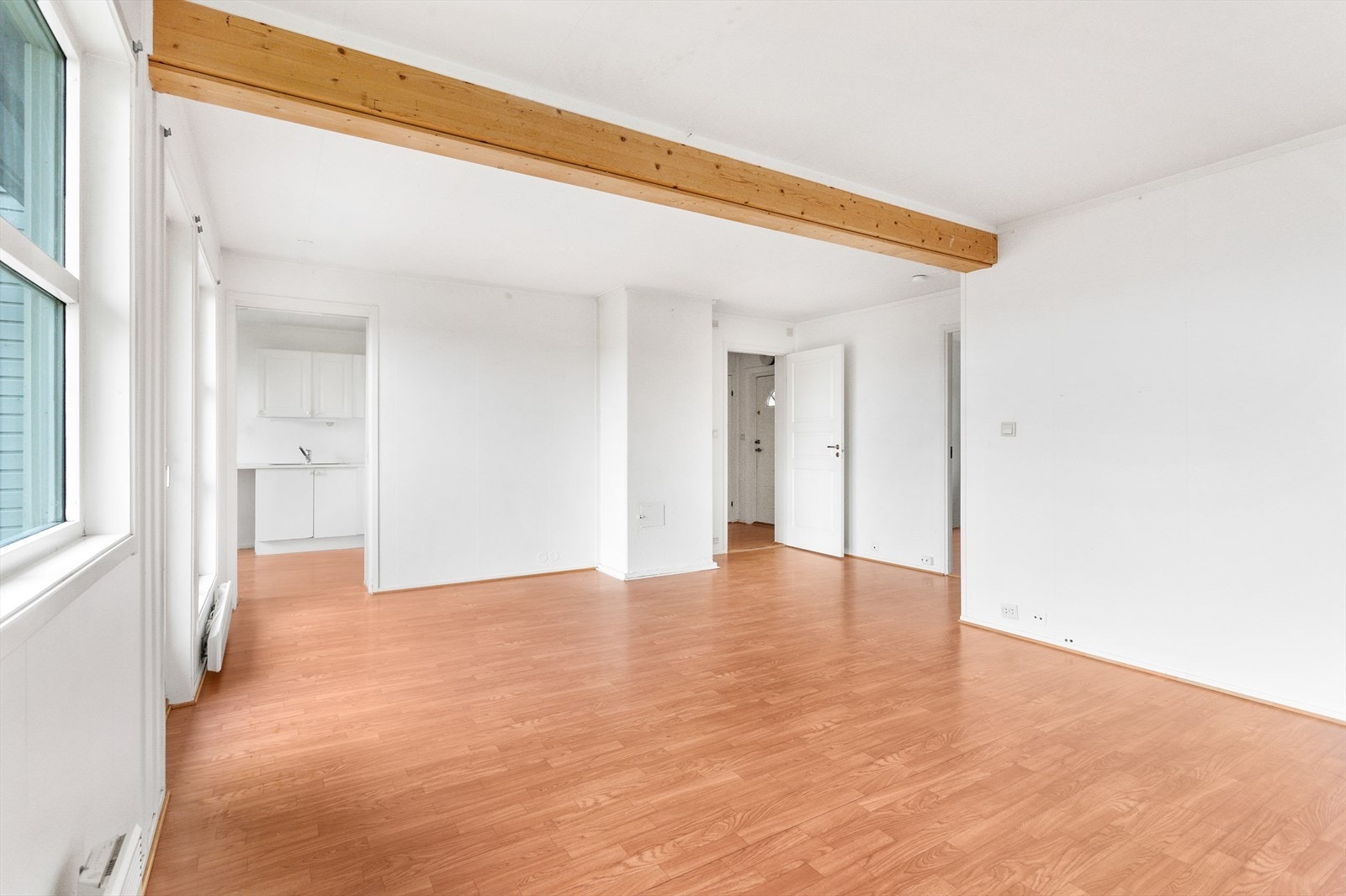Pipeløp i stue. Galleribilde
