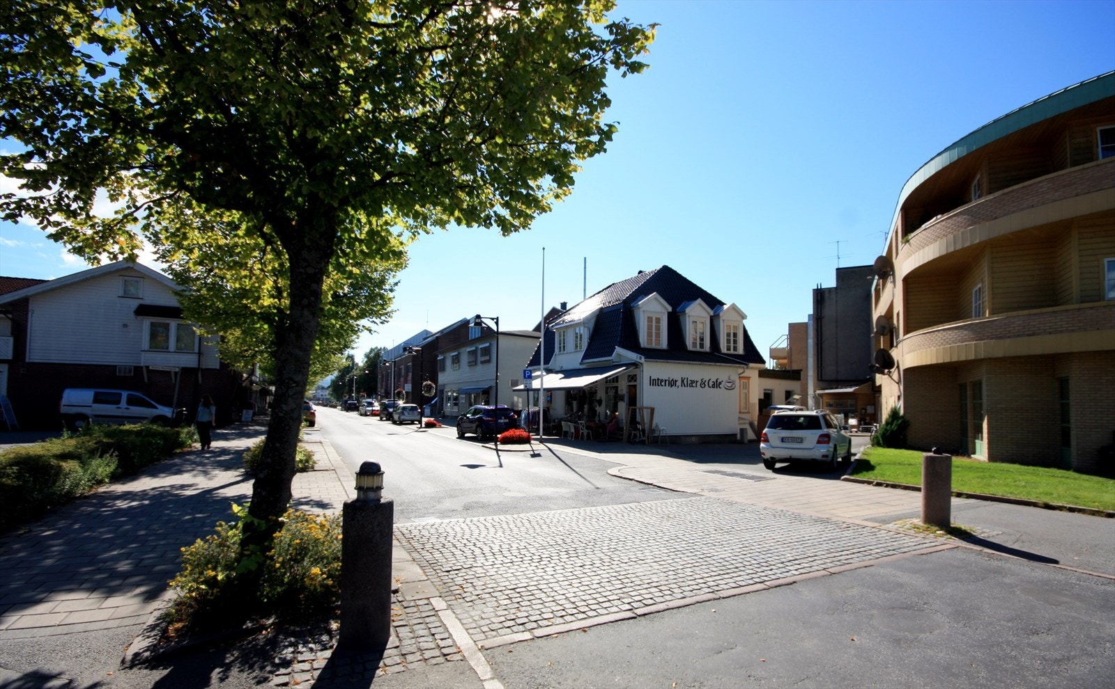 Hokksund sentrum ligger en liten kjøretur unna Galleribilde