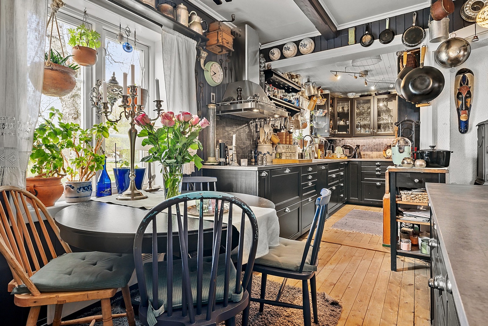Kjøkken hovedbolig Galleribilde