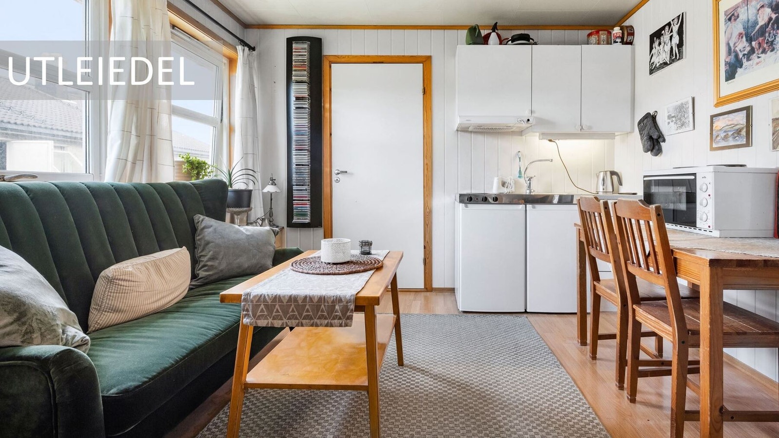 Hybelen har vært utleid til samme person siden byggeår. Leien er på kr. 6 500,- pr. mnd. Felleskostnadene utgjør kr. 5 440,-, noe som gir lave bokostnader. Galleribilde