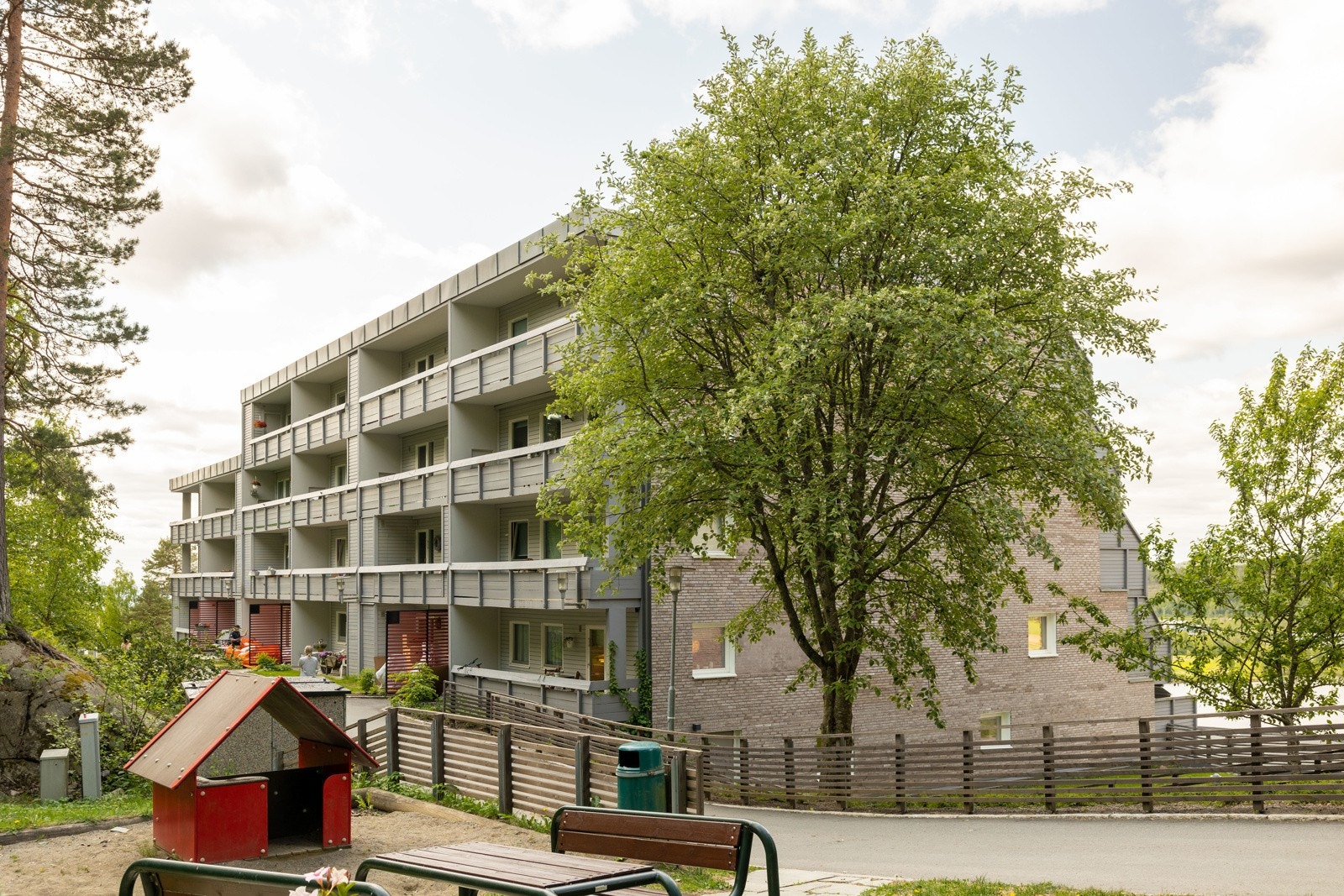 Det er flere lekeplasser rundt i nærområdet. Galleribilde