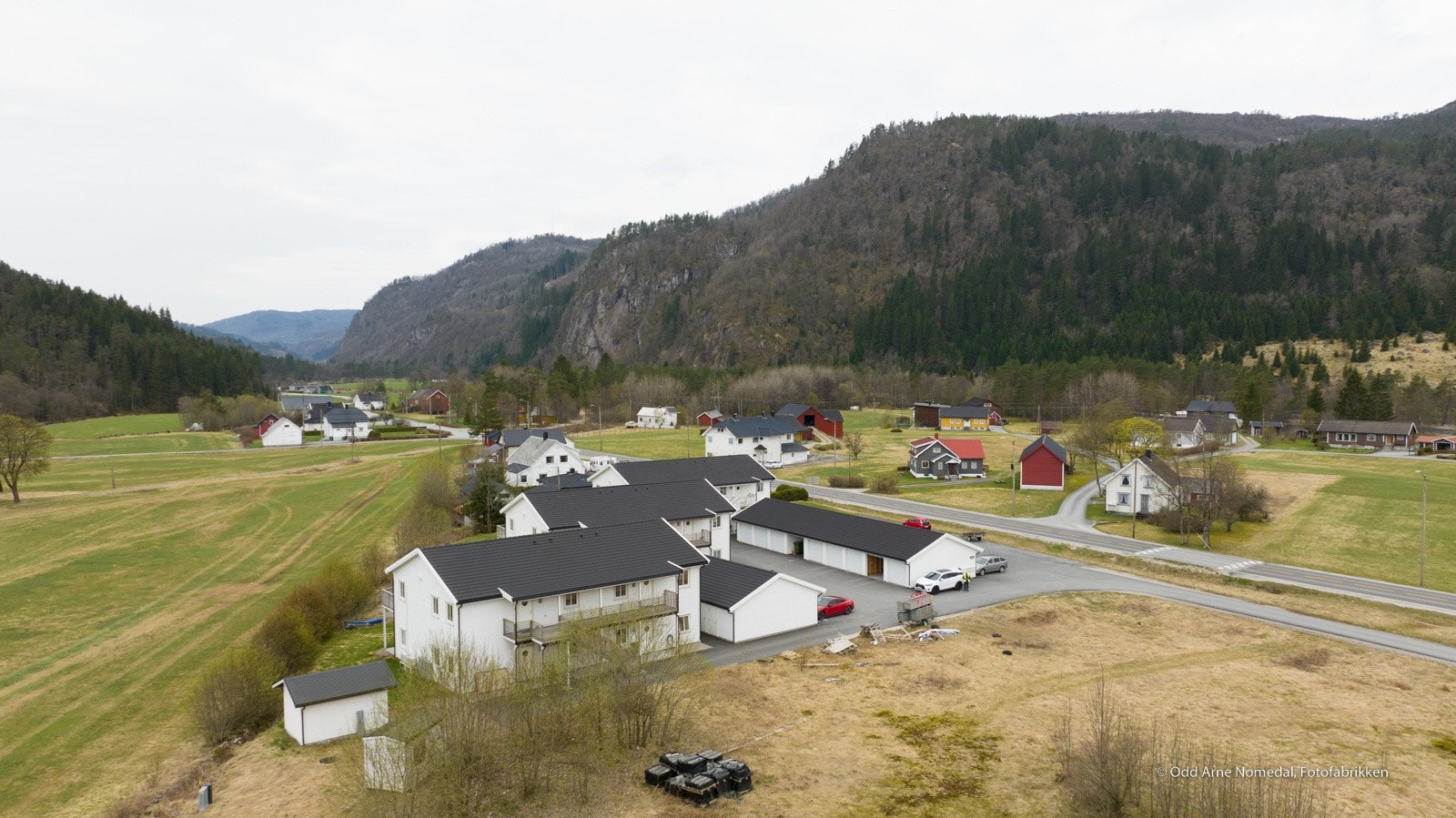 Oversiktsbilde - nærområdet på Birkeland Galleribilde