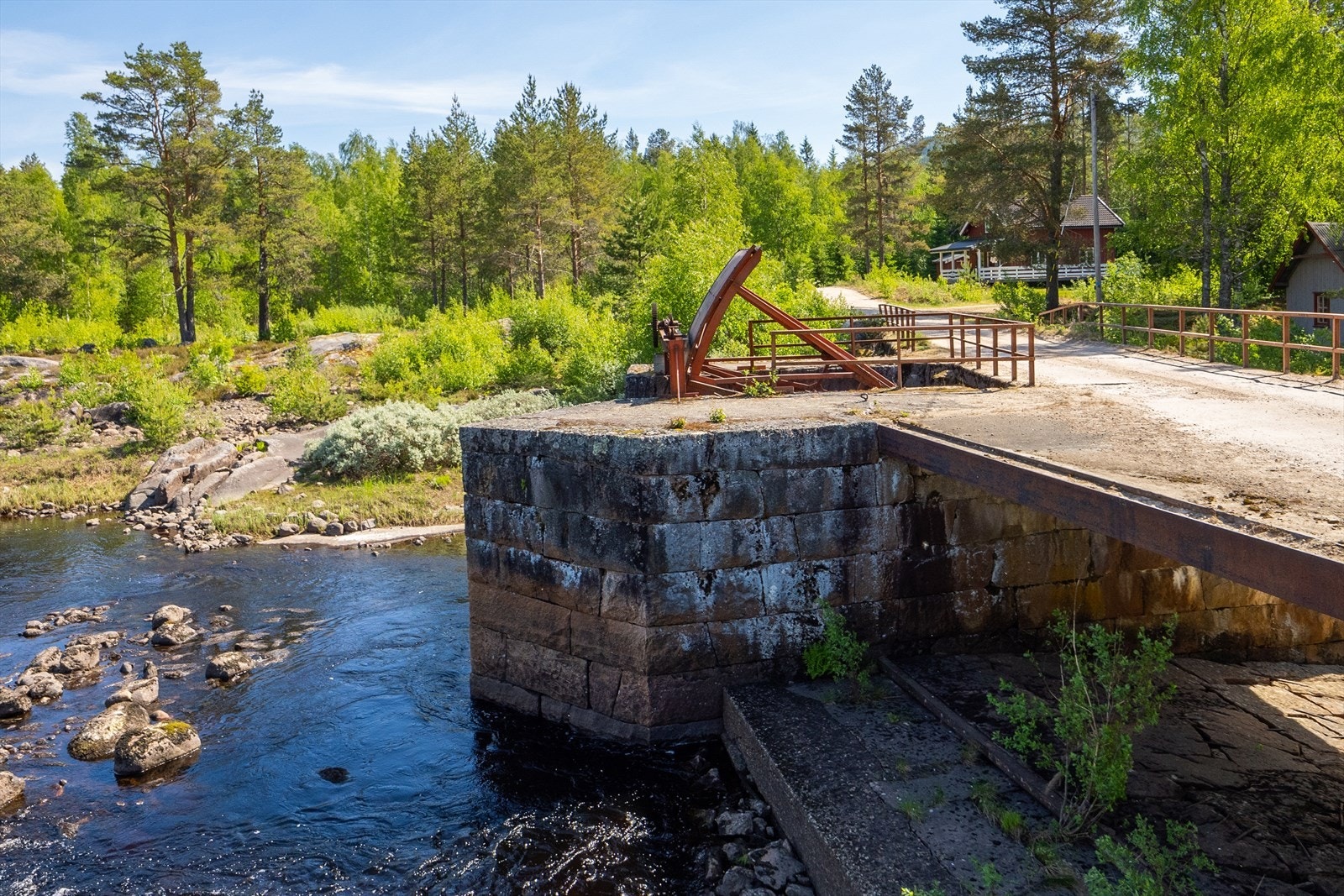 Haldammen, som tidligere ble benyttet til tømmerfløting. Galleribilde