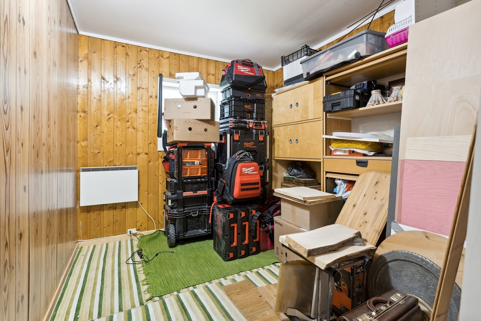 Her er det rikelig med oppbevaringsplass i bodene! Galleribilde