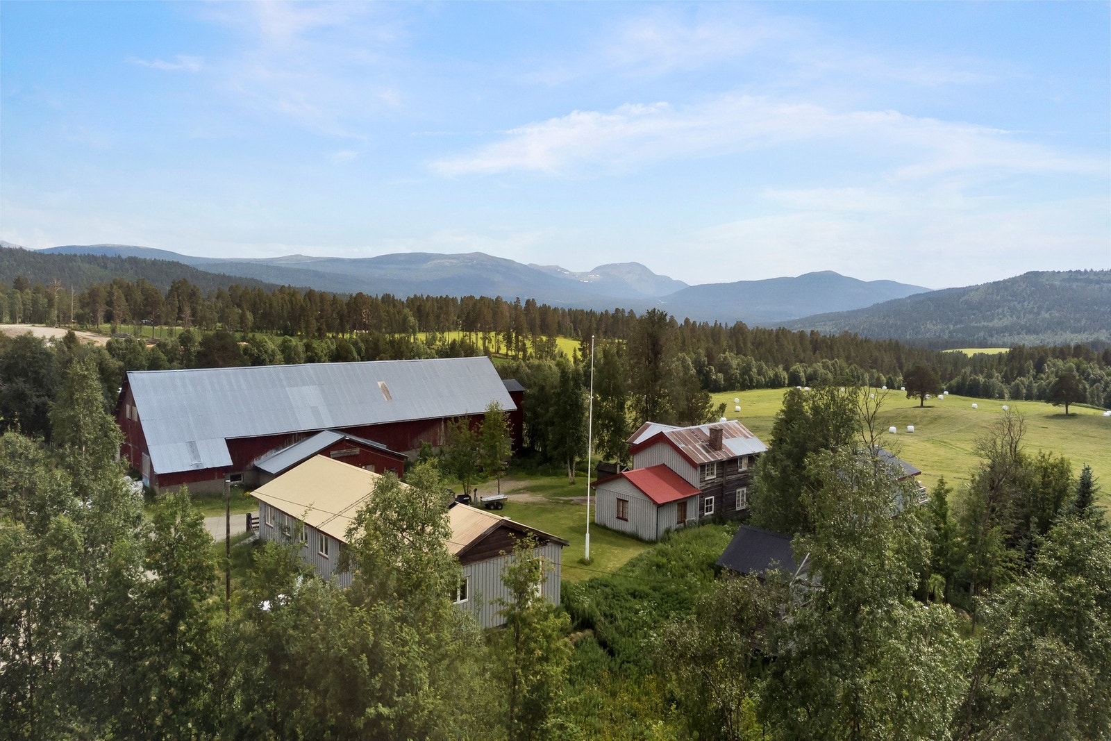 Dronebilde Galleribilde