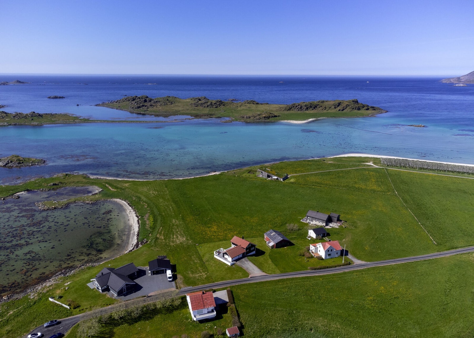 Eiendommen sett fra lufta Galleribilde