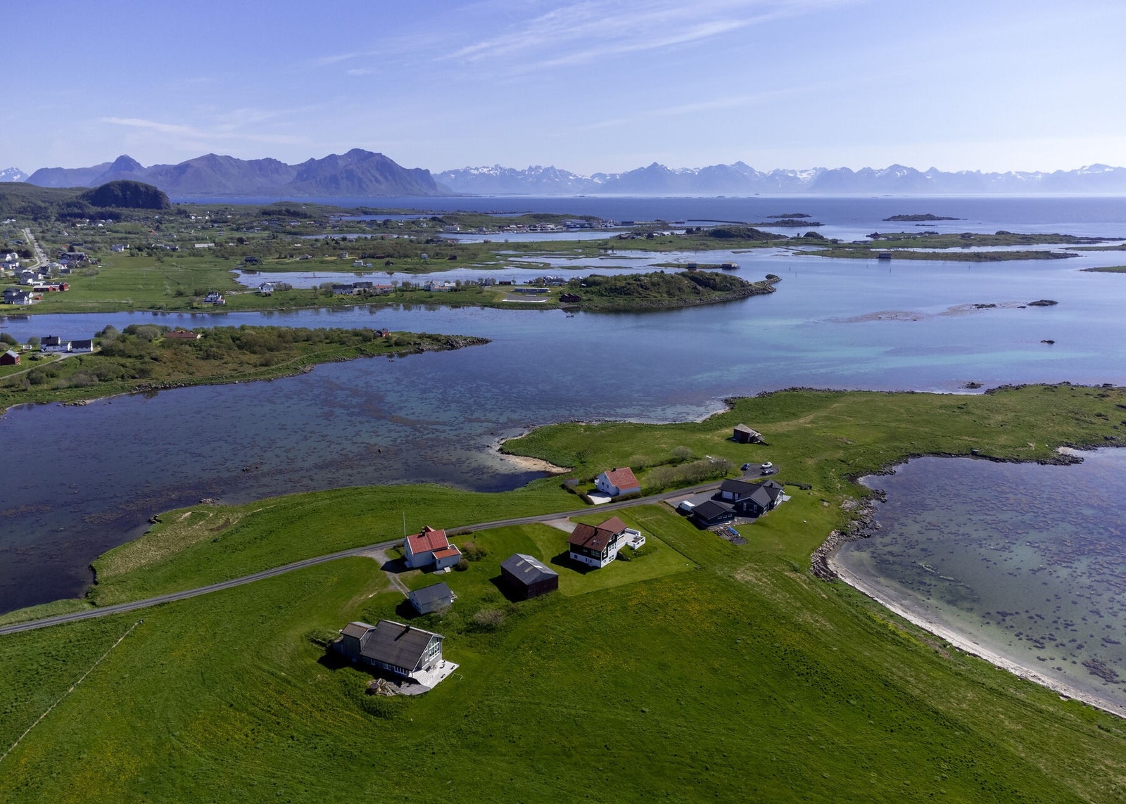Eiendommen sett fra lufta Galleribilde
