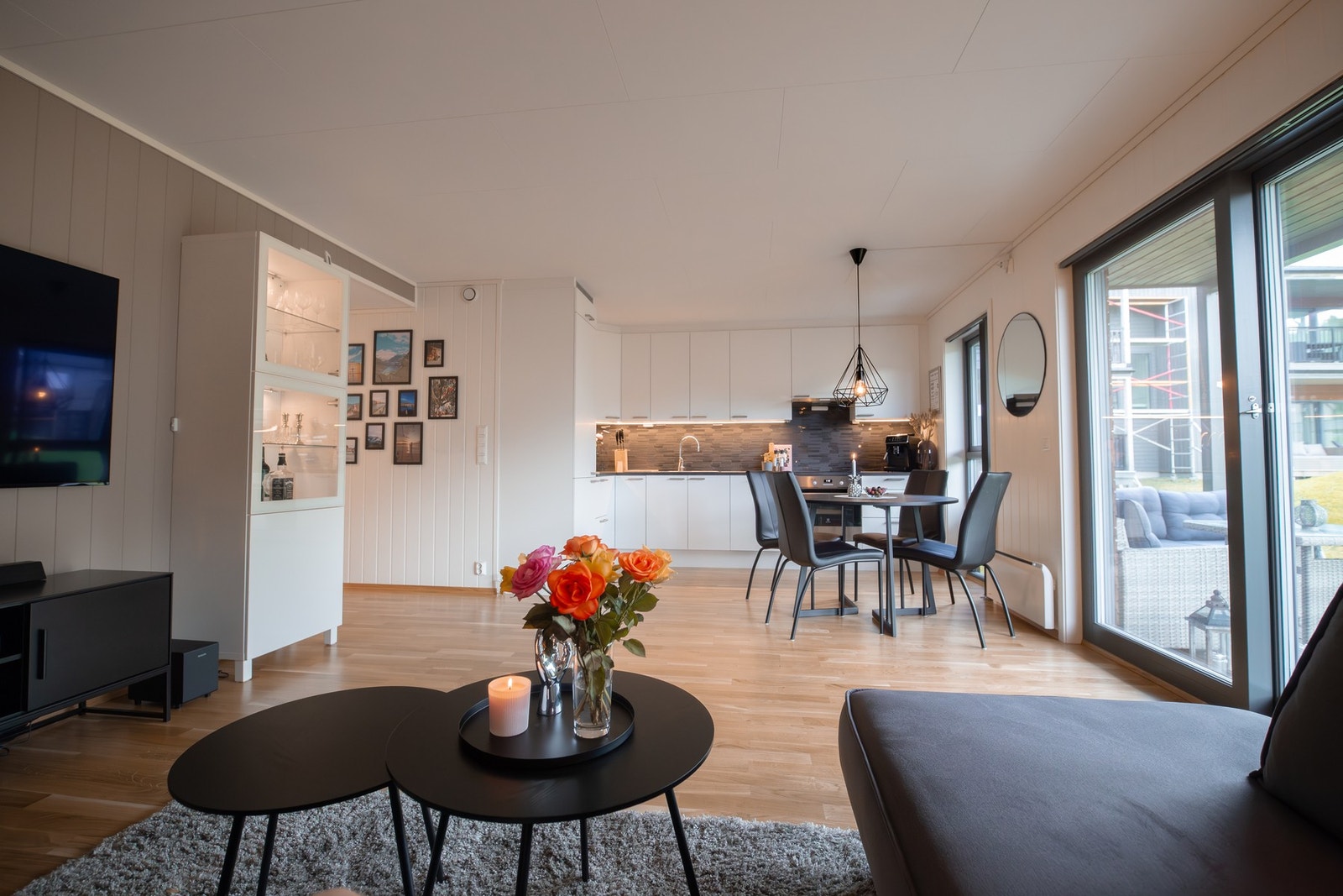 Felleskostnader på kr. 1 655,- per mnd. Galleribilde