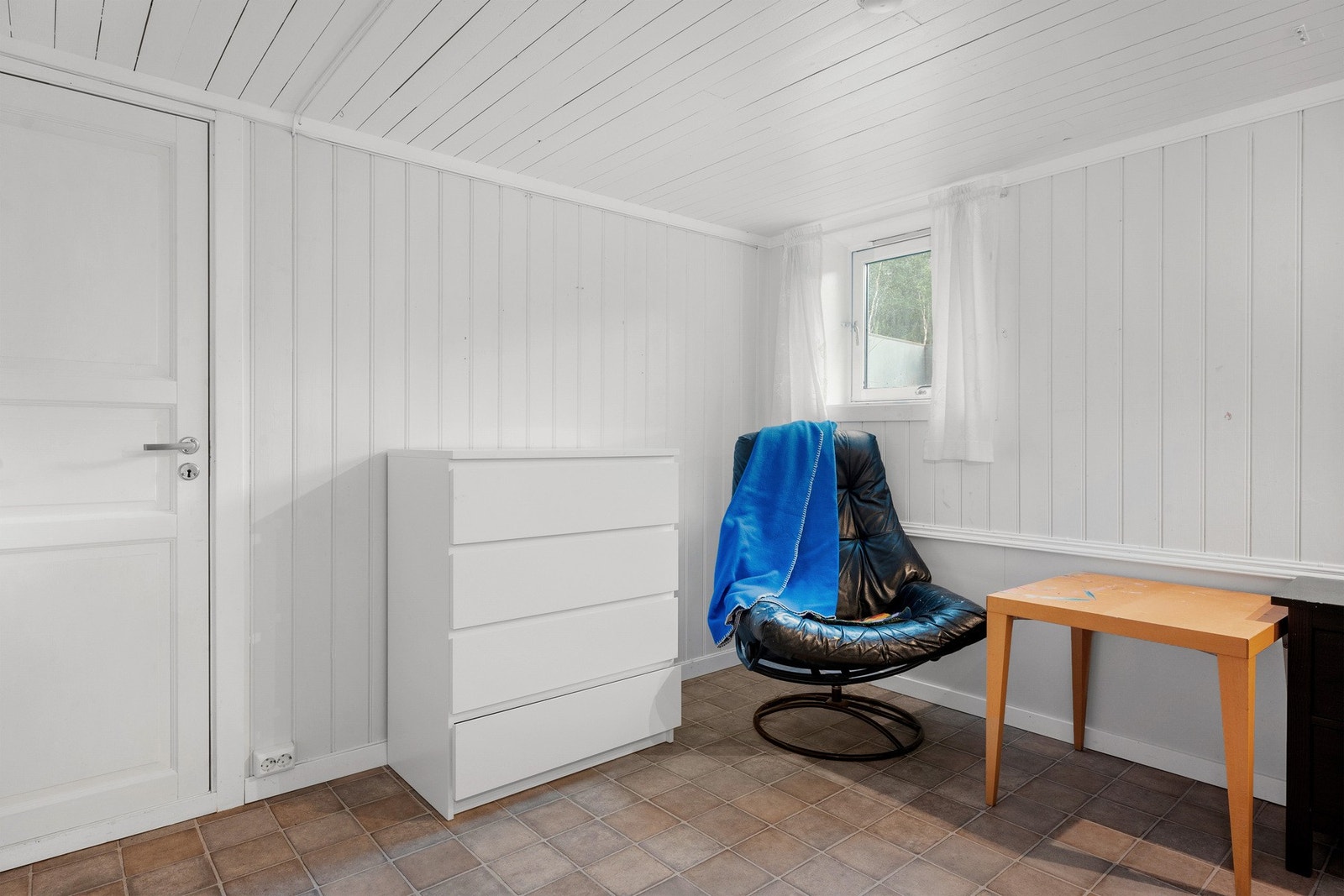 Soverom kjeller Galleribilde