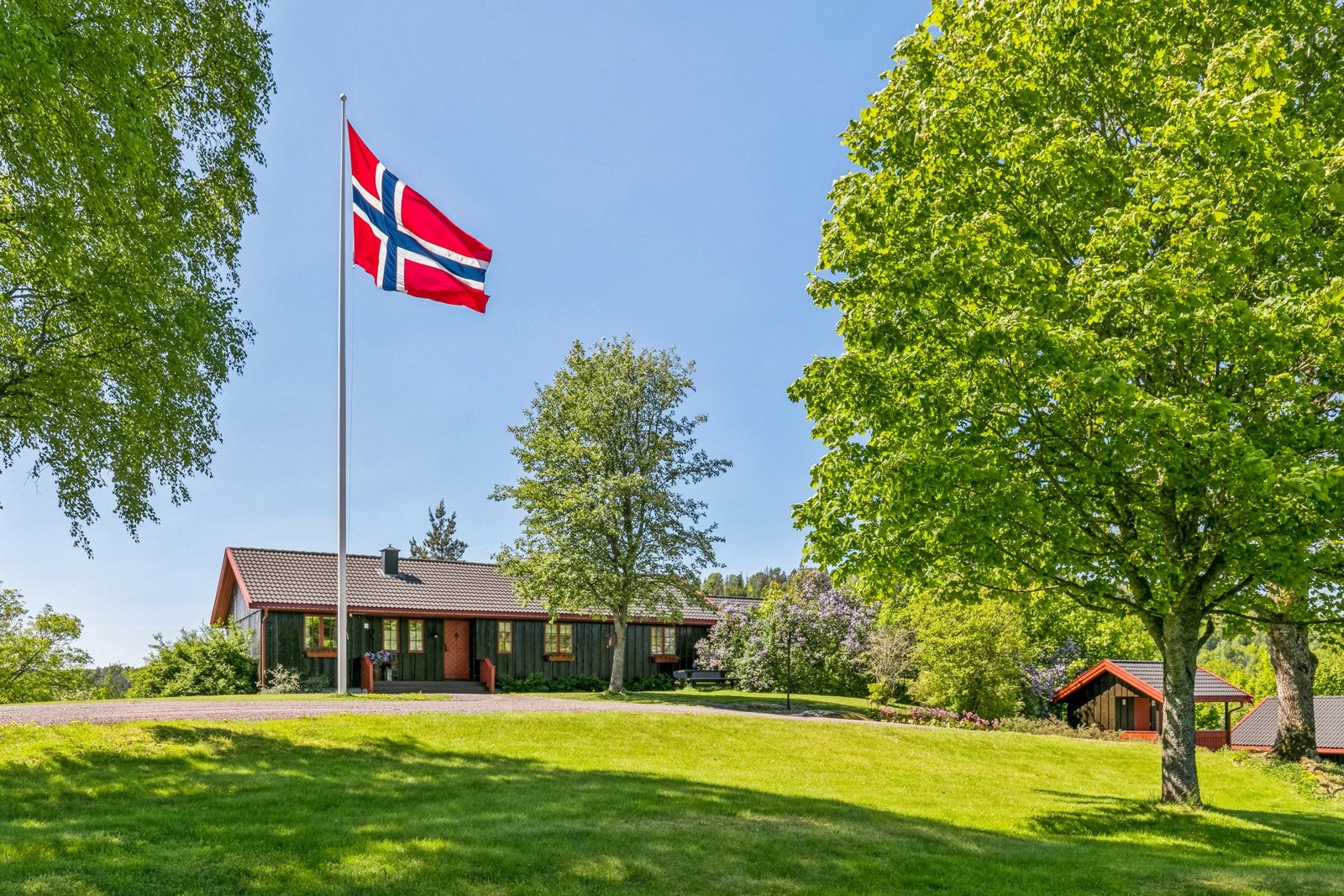 Området er solrikt og idyllisk Galleribilde
