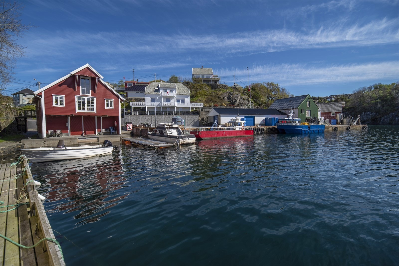 Et flott næringsbygg med fantastisk beliggenhet. Galleribilde