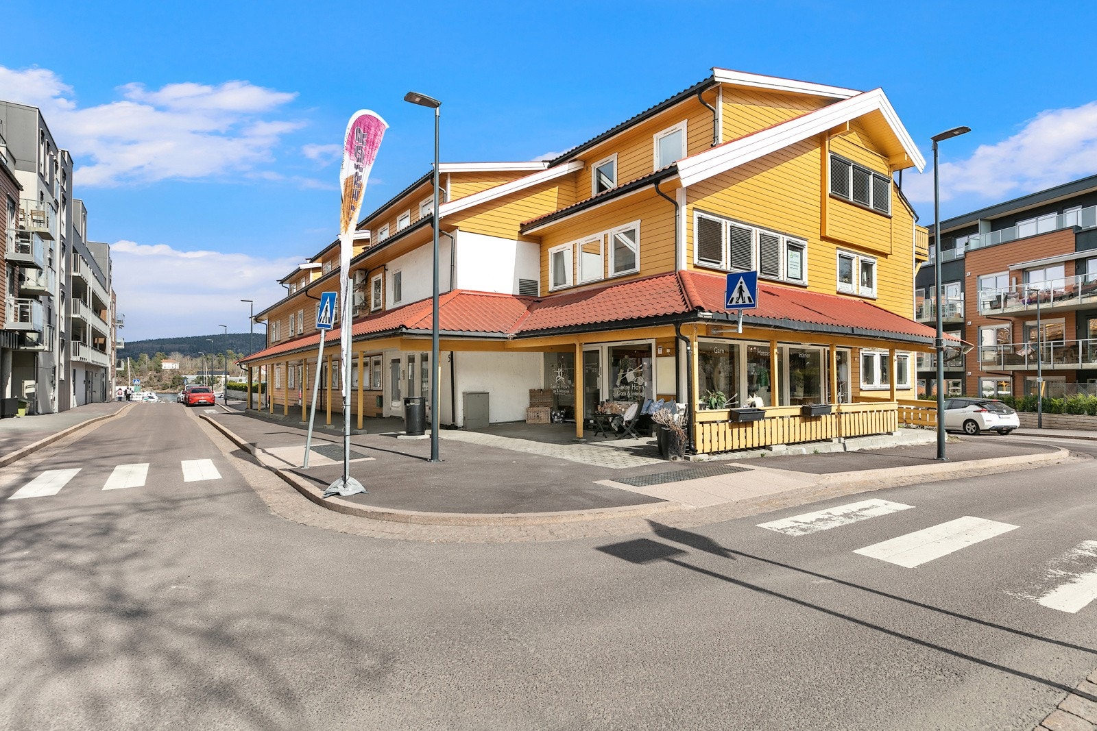 Flott næringslokale midt i Sætre sentrum. Galleribilde